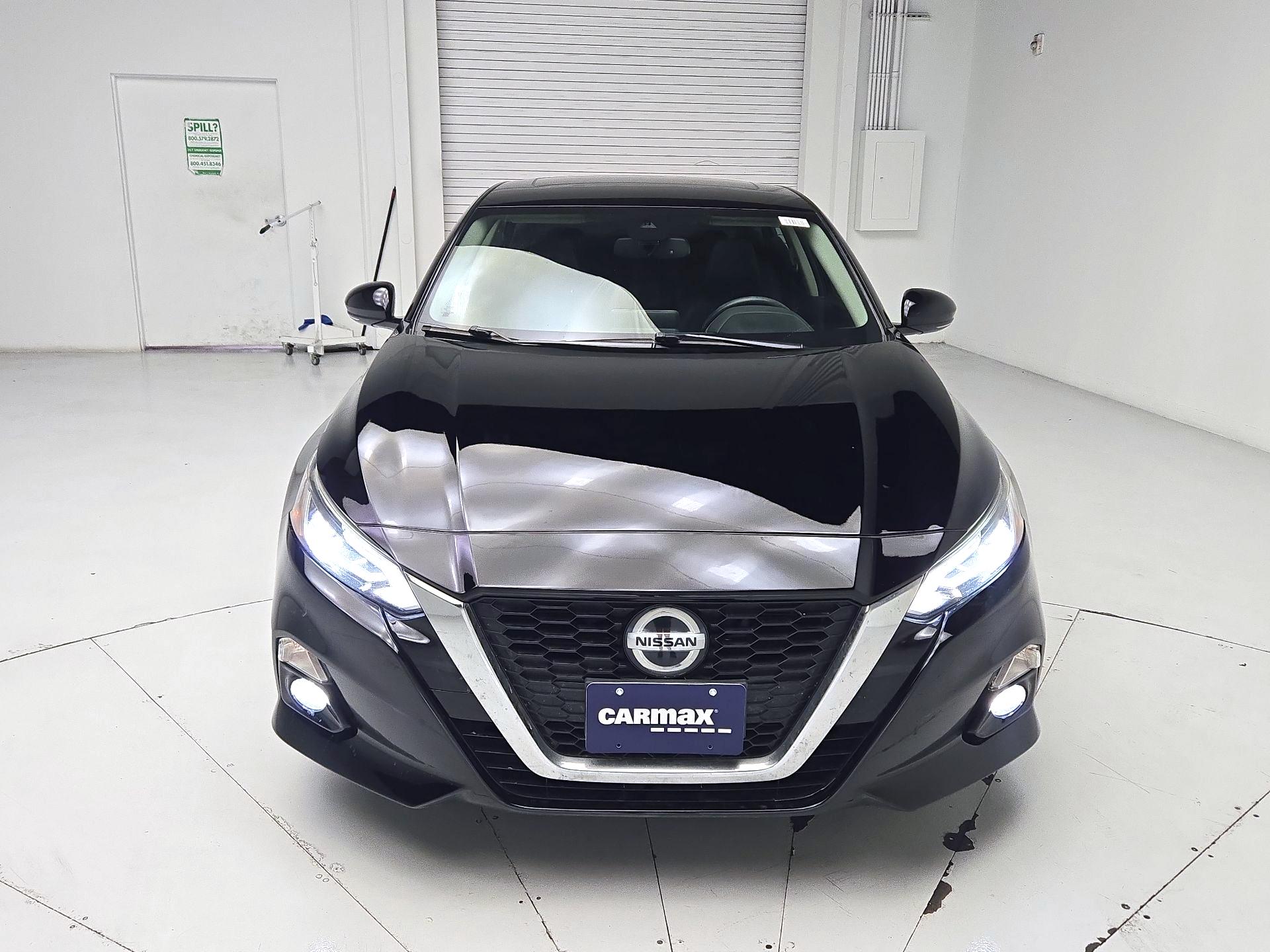Thumbnail: 2020 Nissan Altima - 2