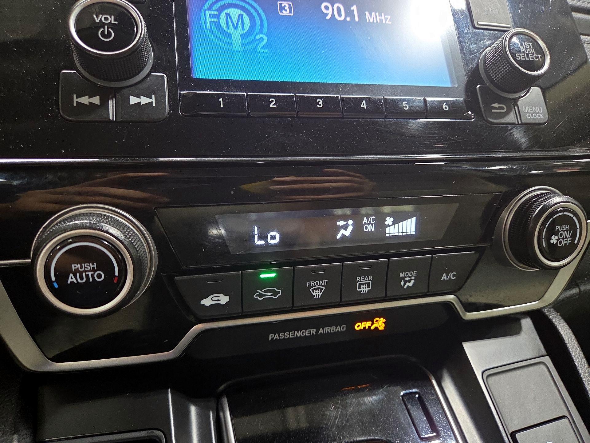 Thumbnail: 2021 Honda CR-V - 16