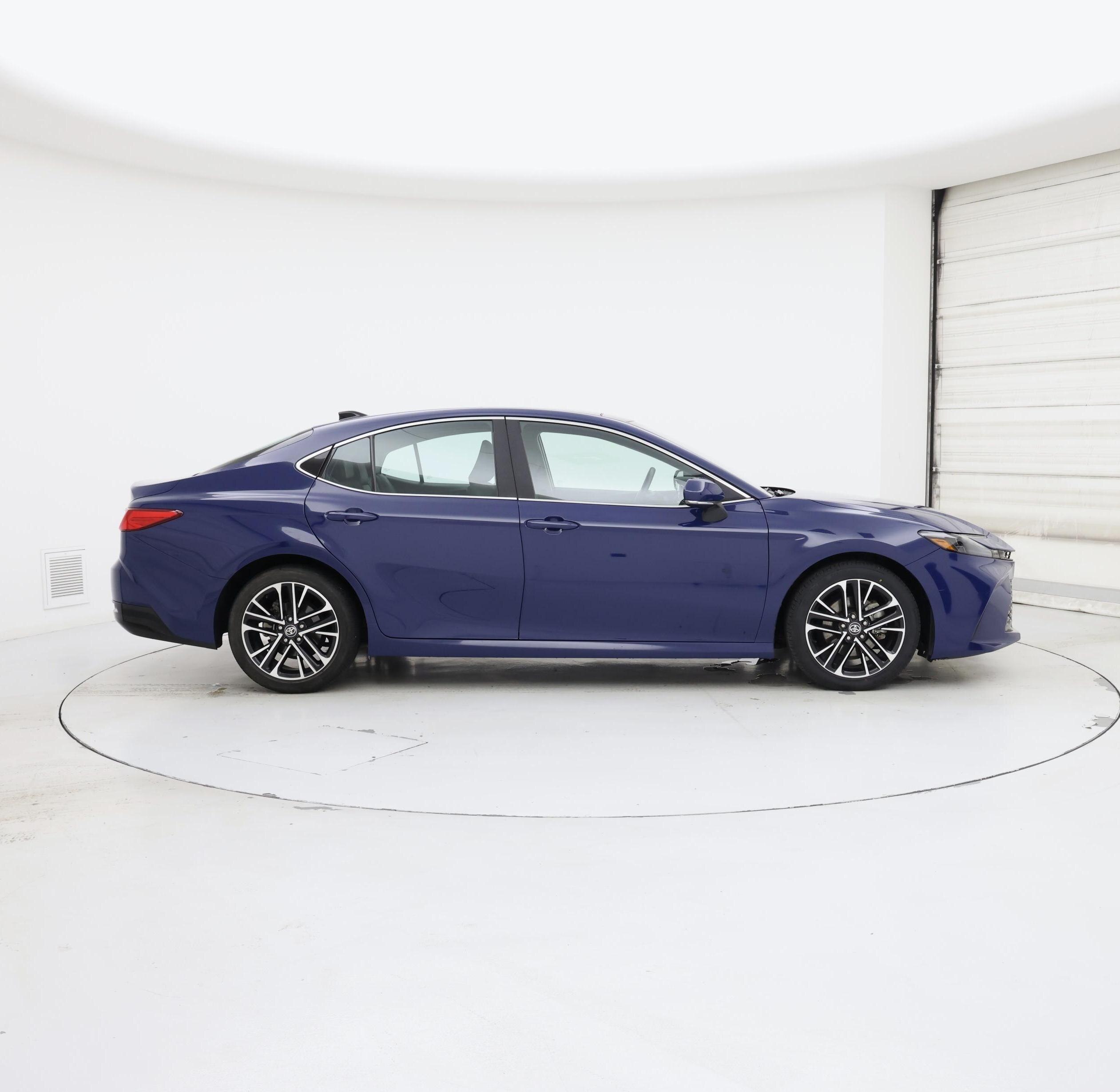 Thumbnail: 2025 Toyota Camry - 7