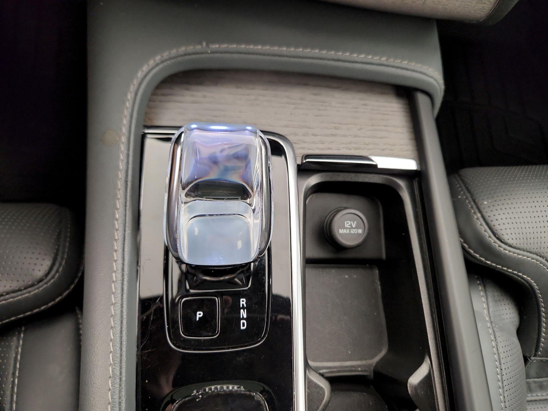 Thumbnail: 2024 Volvo XC90 - 18