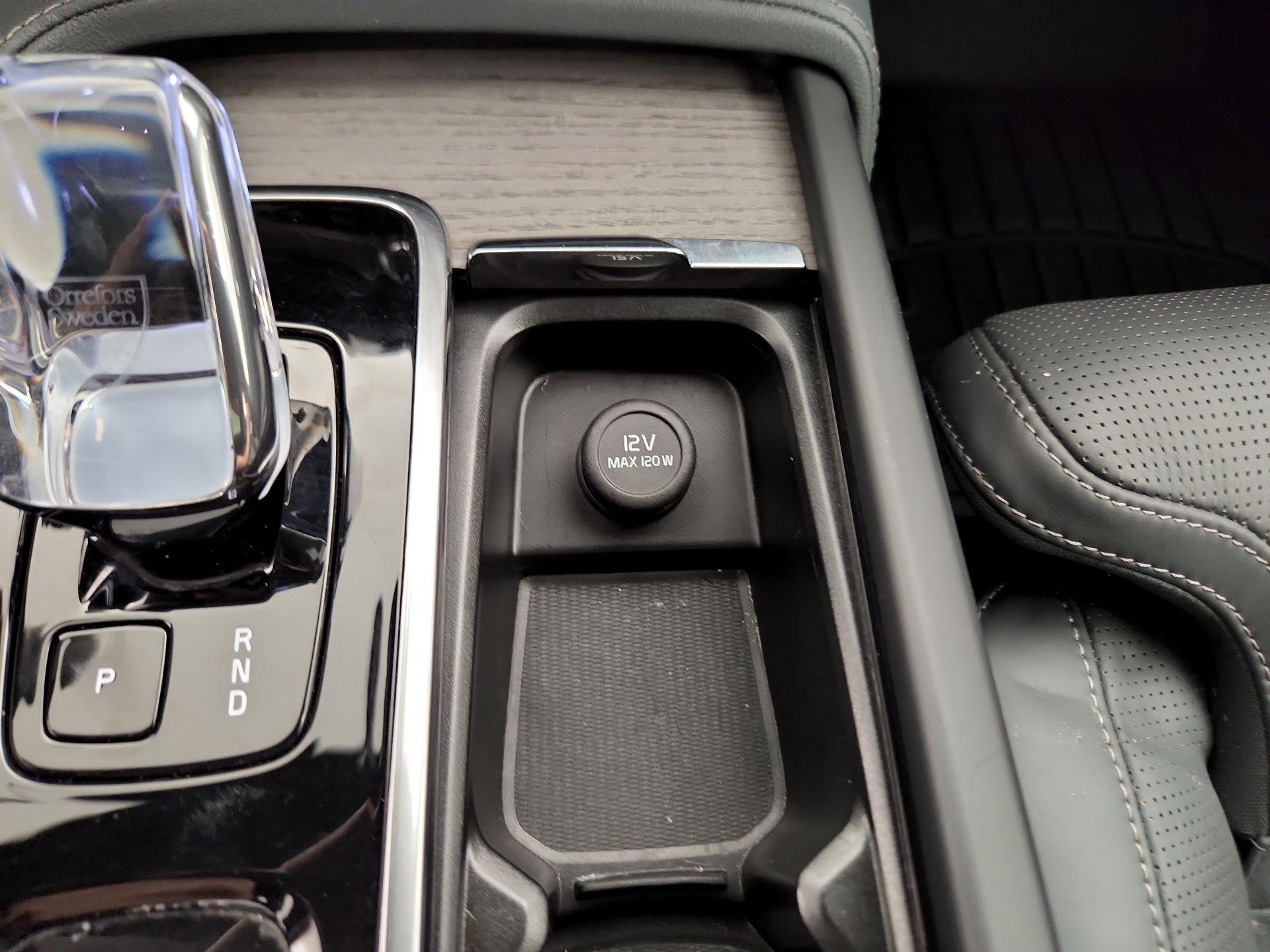 Thumbnail: 2024 Volvo XC90 - 19
