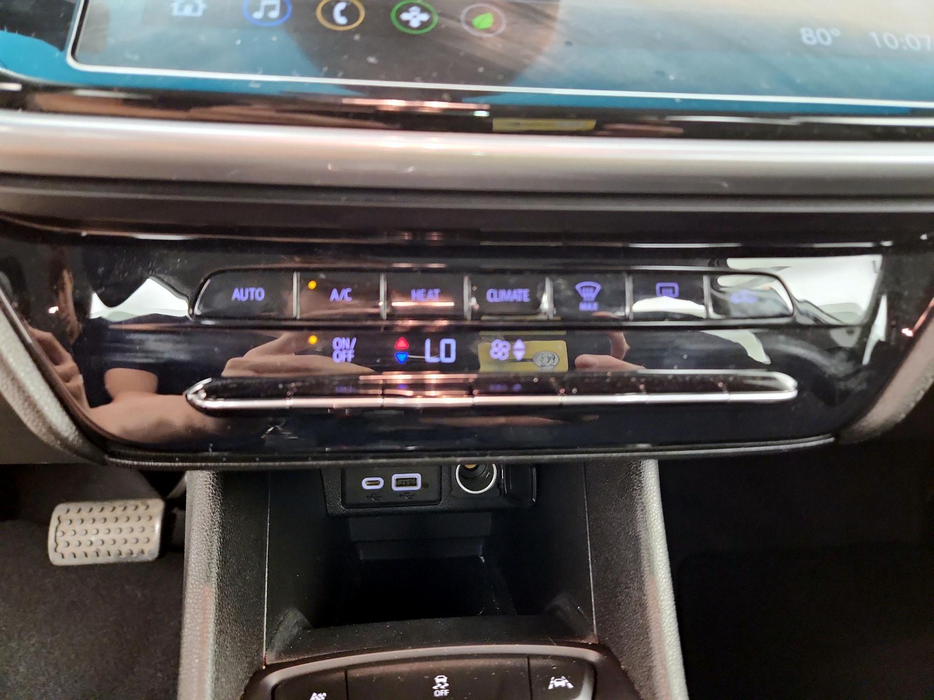 Thumbnail: 2023 Chevrolet Bolt EV - 15