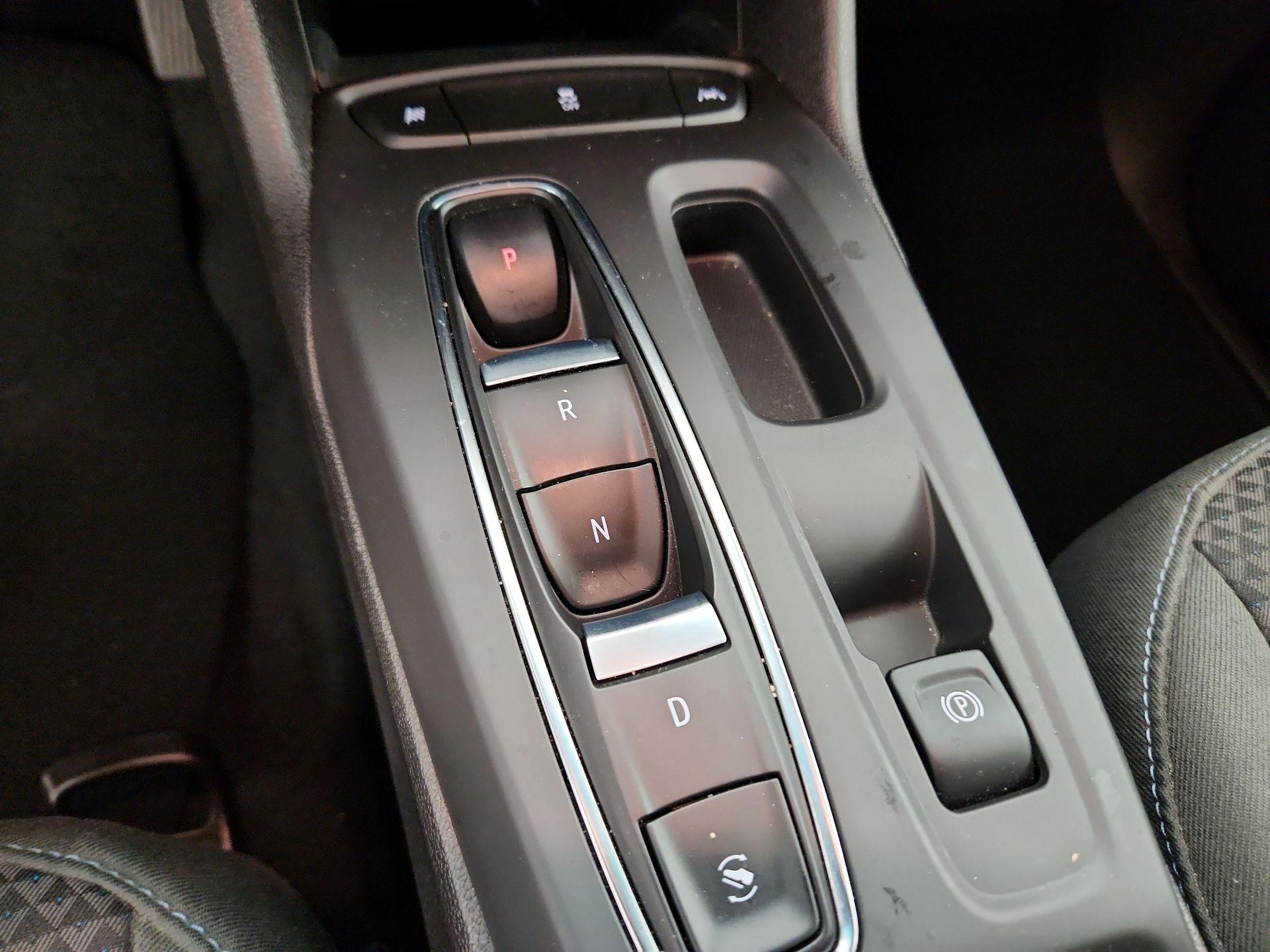 Thumbnail: 2023 Chevrolet Bolt EV - 16