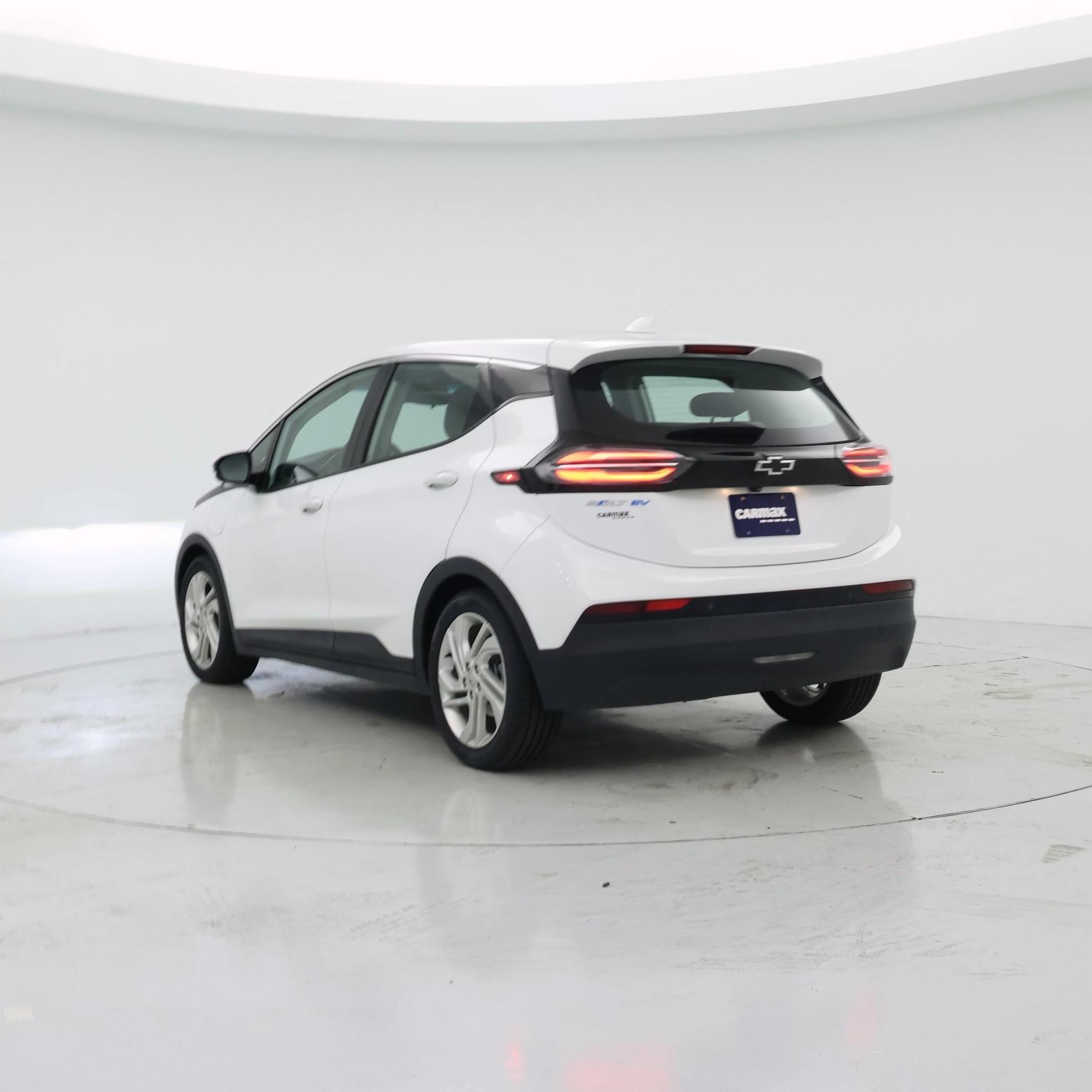 Thumbnail: 2023 Chevrolet Bolt EV - 2