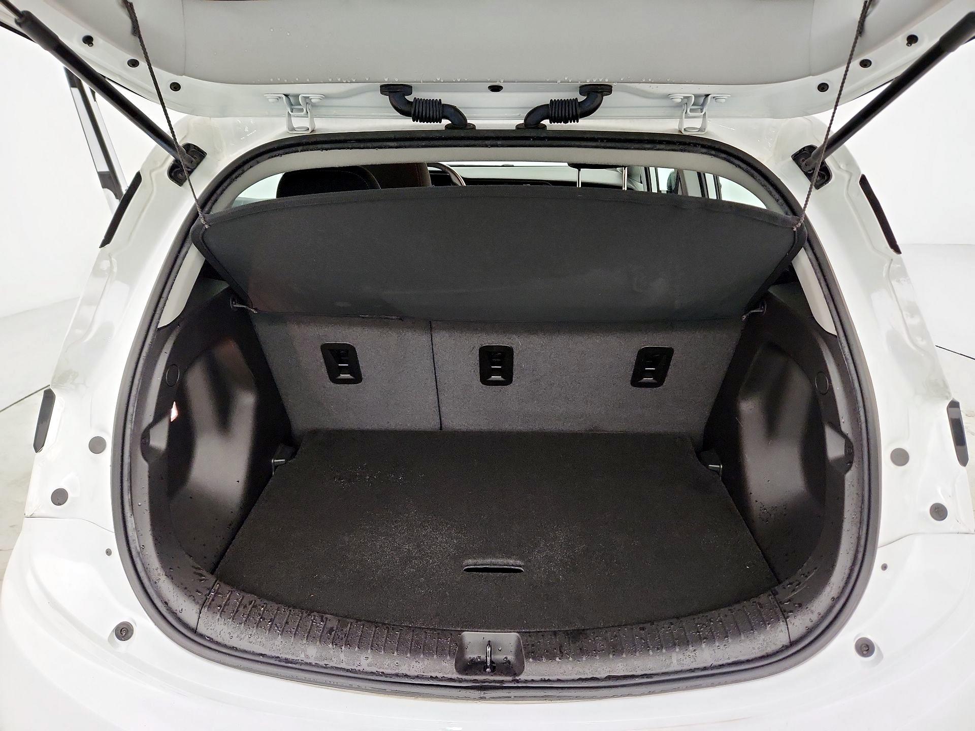 Thumbnail: 2023 Chevrolet Bolt EV - 19