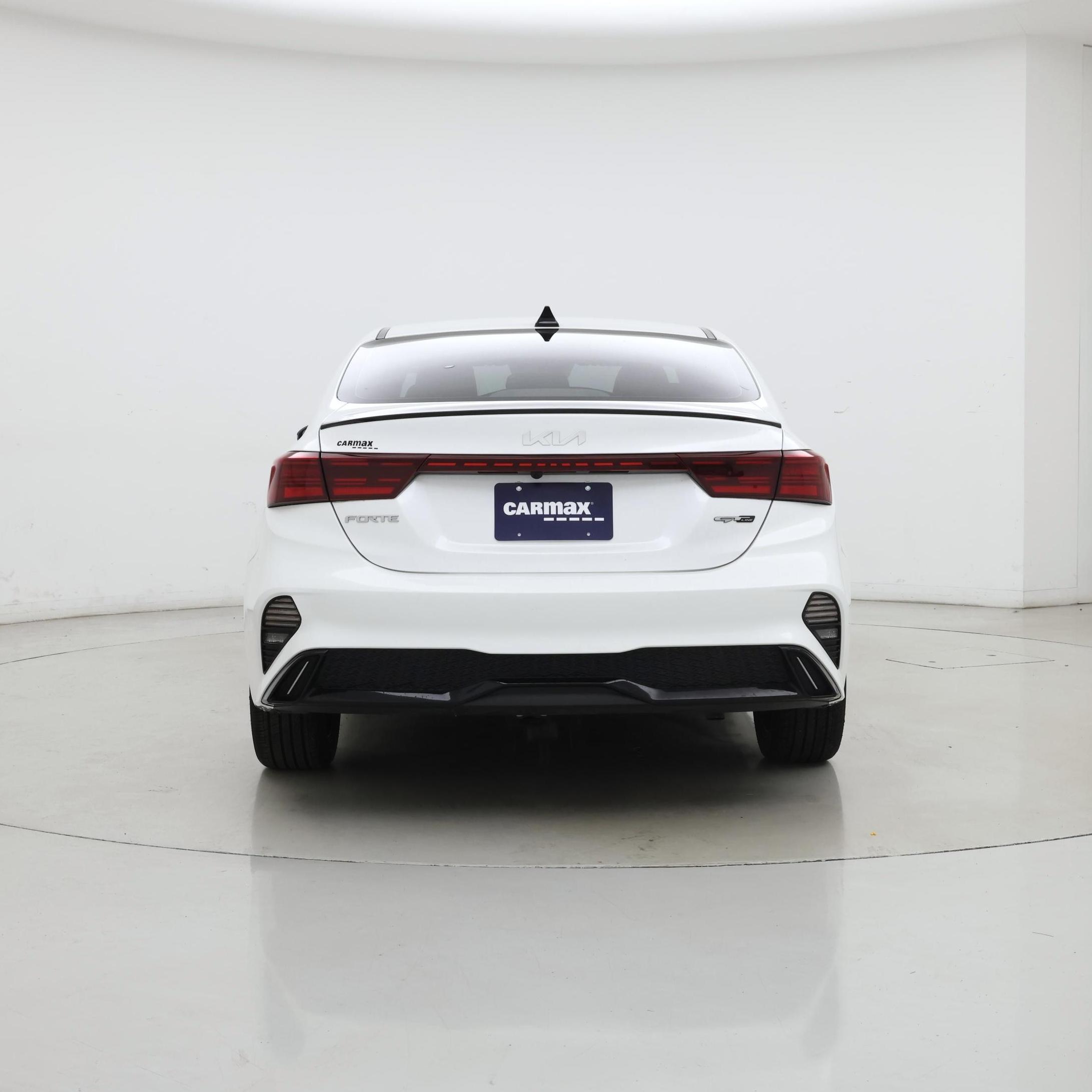 Thumbnail: 2023 Kia Forte - 6