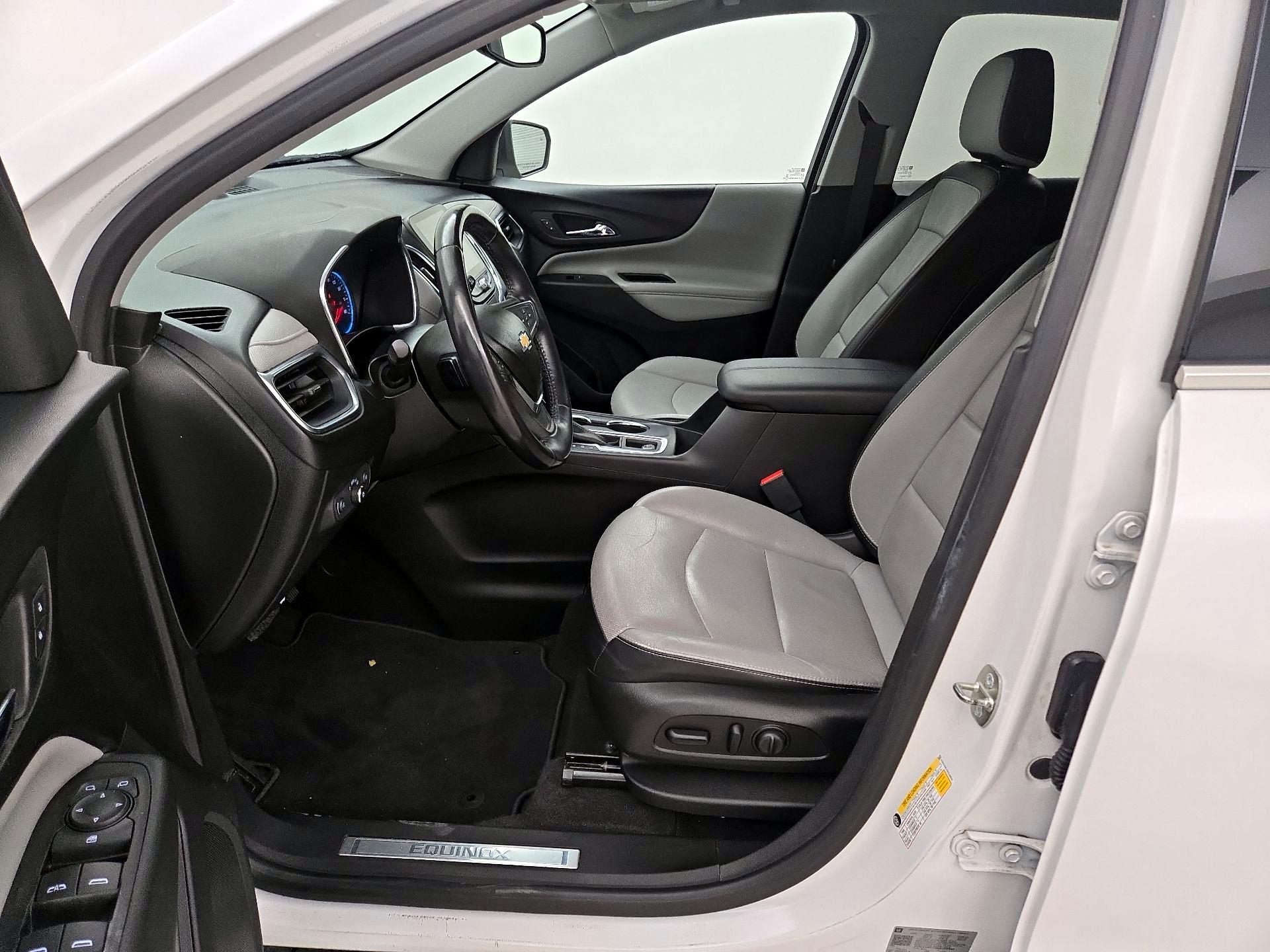 Thumbnail: 2019 Chevrolet Equinox - 11