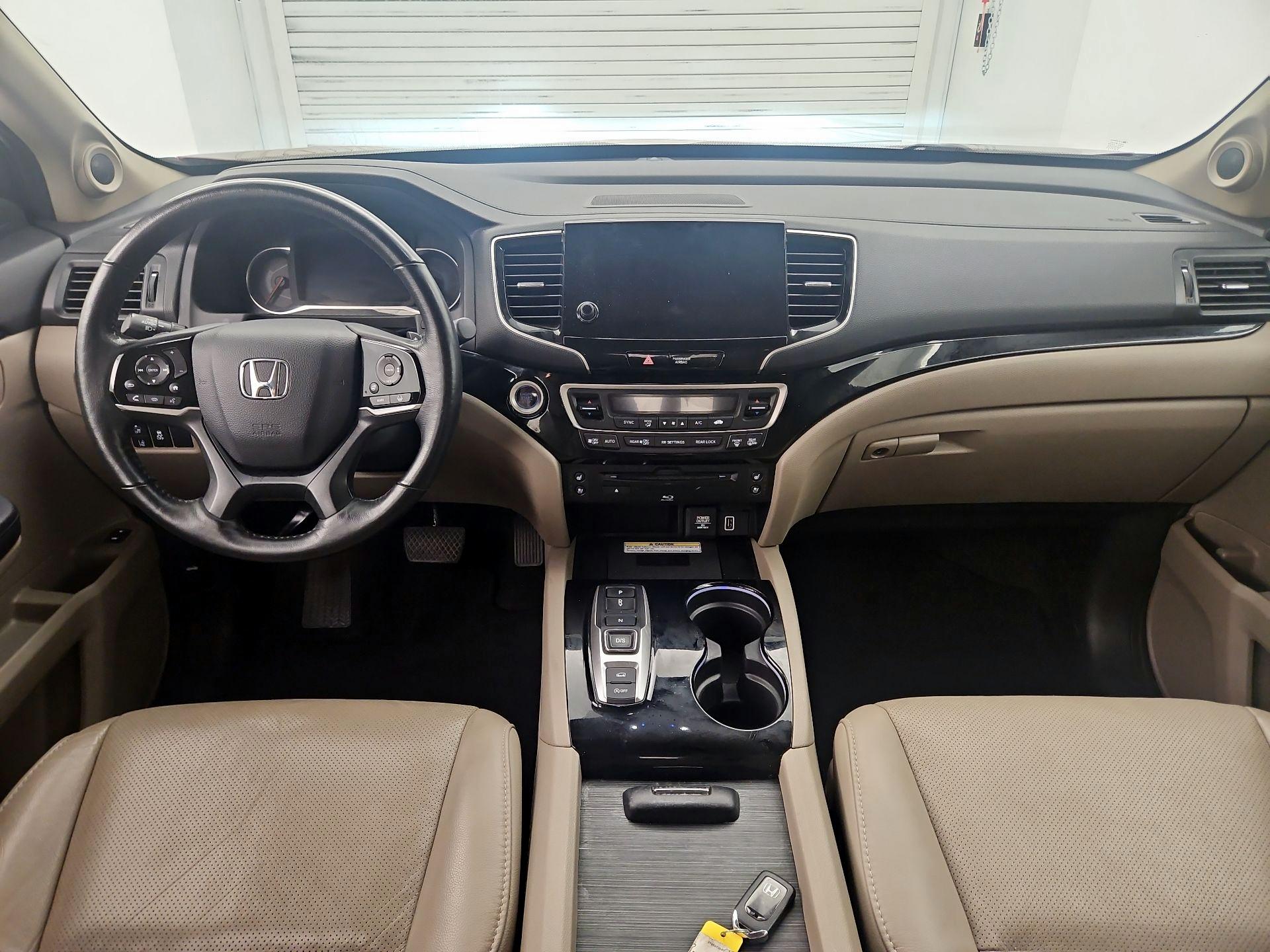 Thumbnail: 2020 Honda Pilot - 9