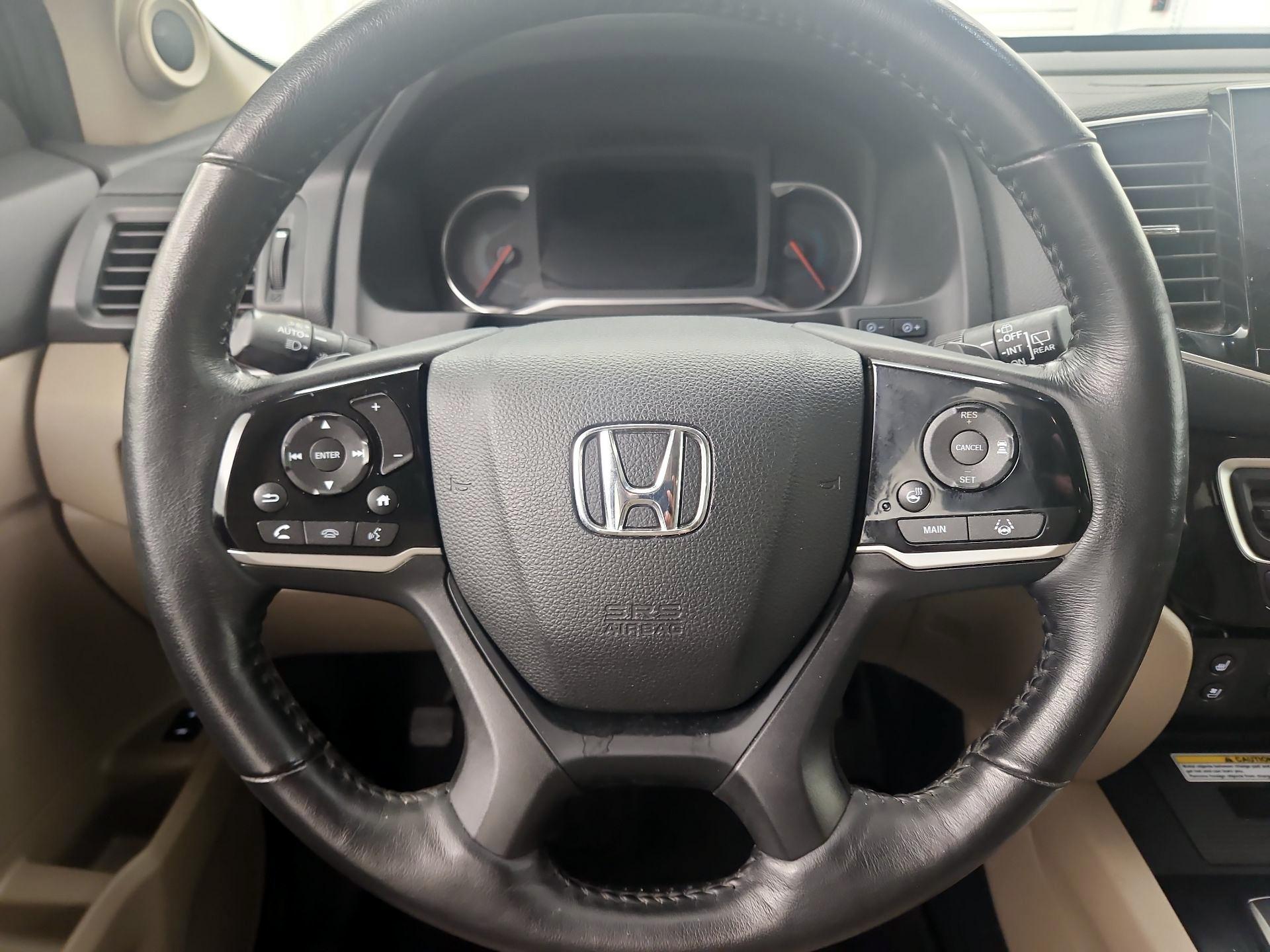 Thumbnail: 2020 Honda Pilot - 10