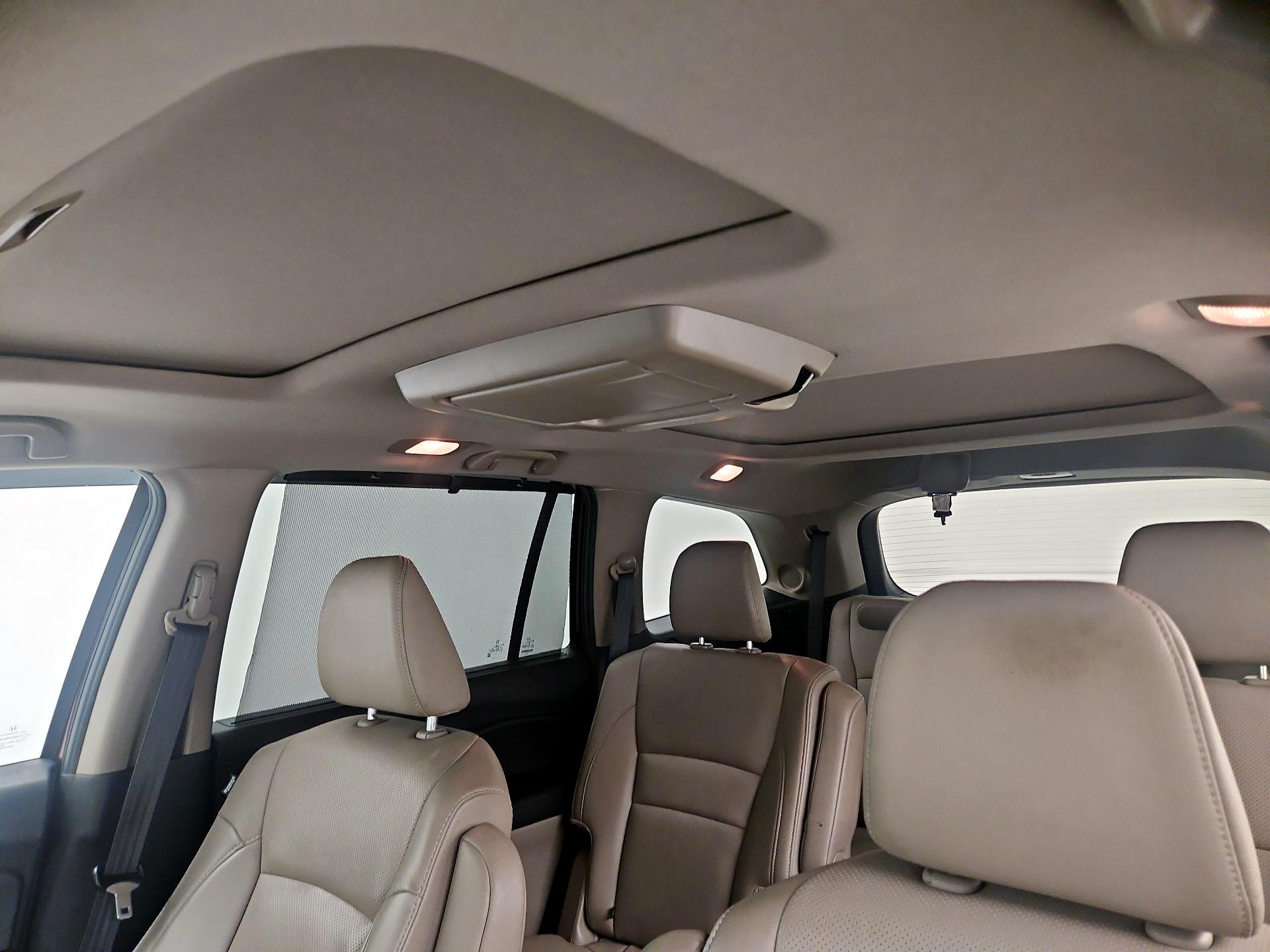 Thumbnail: 2020 Honda Pilot - 20