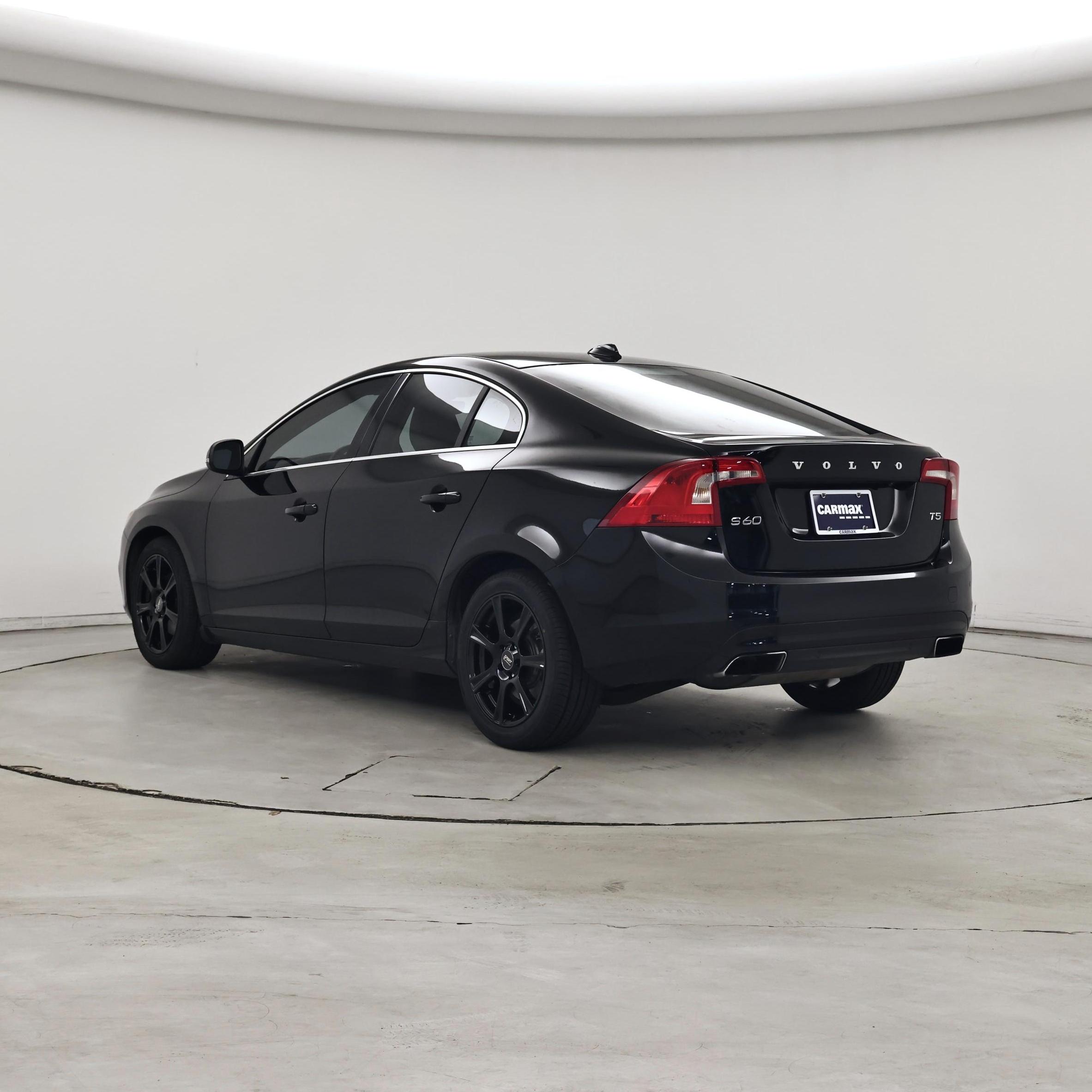 Thumbnail: 2015 Volvo S60 - 2