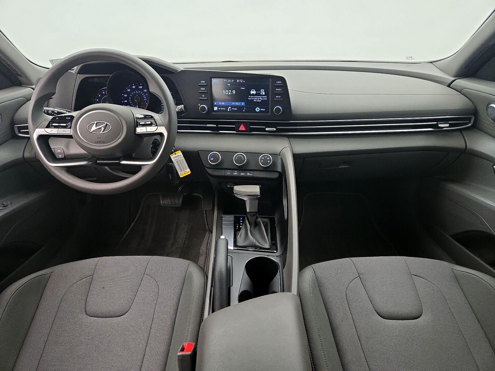 Thumbnail: 2023 Hyundai Elantra - 9