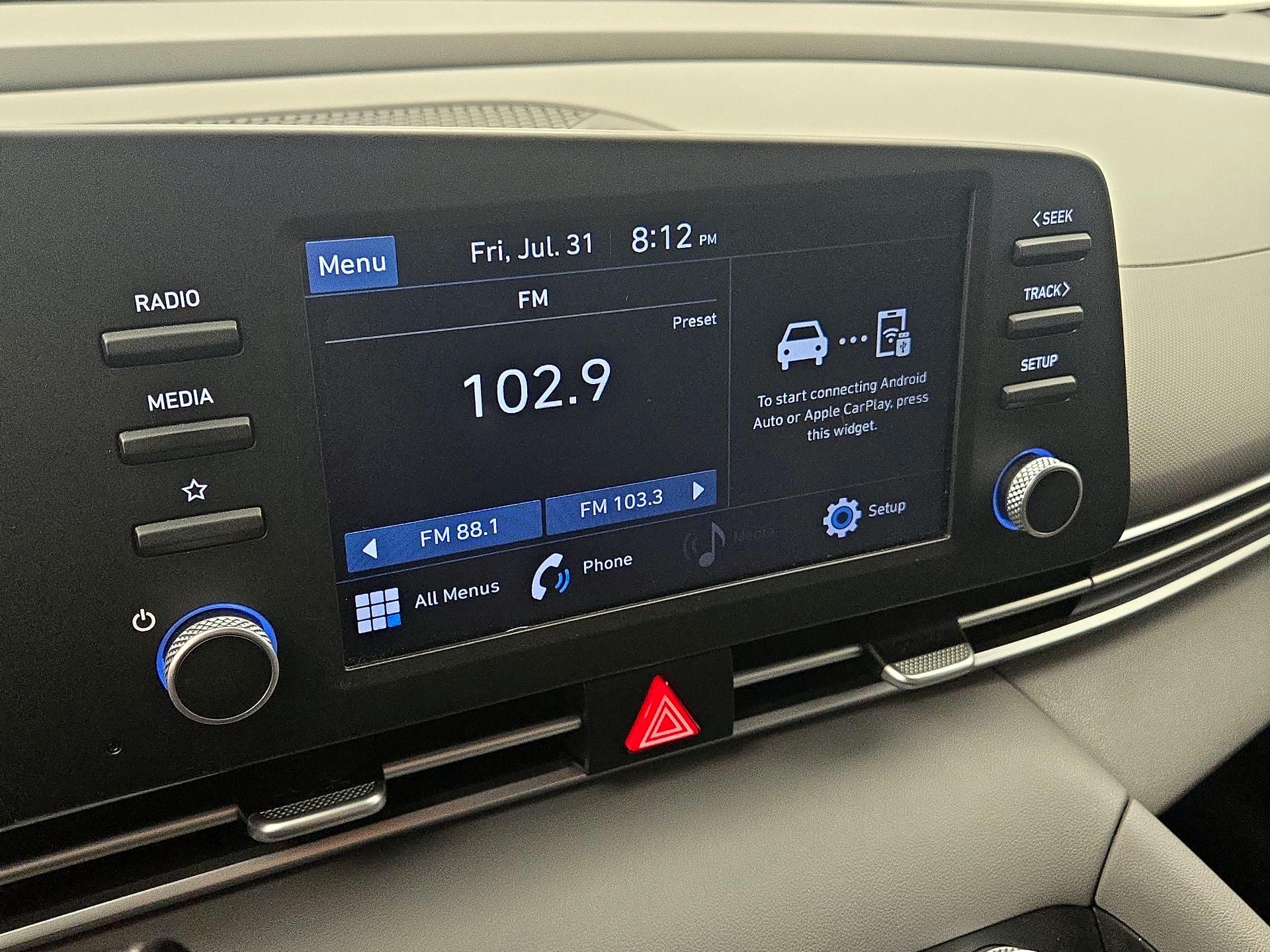 Thumbnail: 2023 Hyundai Elantra - 14