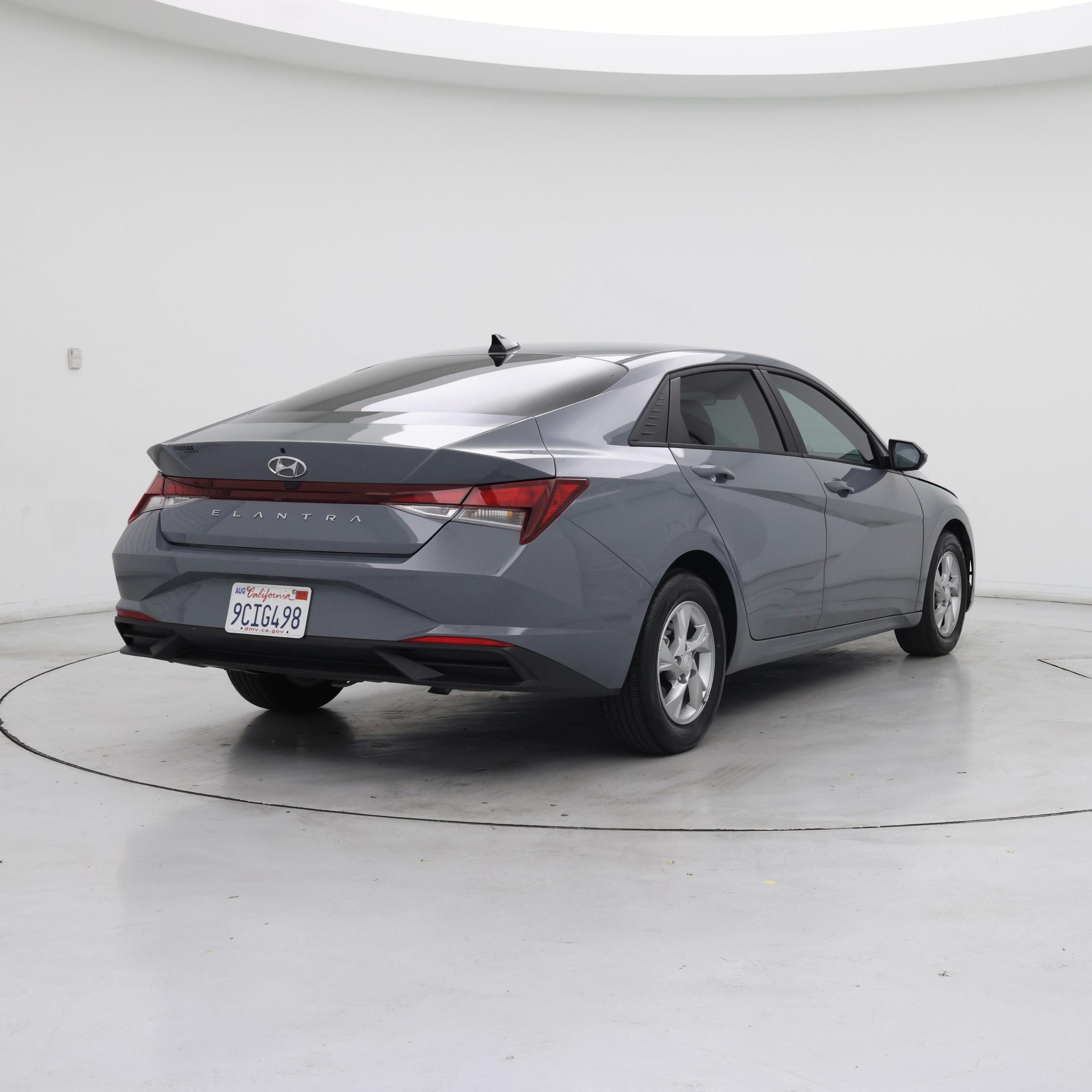Thumbnail: 2023 Hyundai Elantra - 8