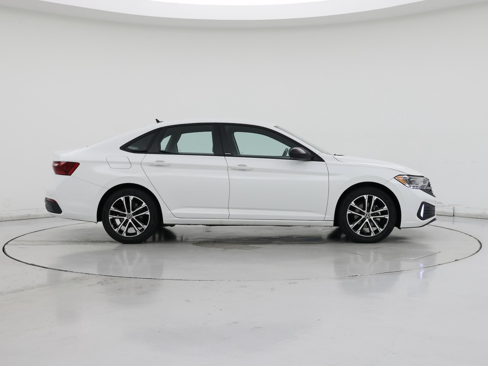 2024 Volkswagen Jetta Sport - Photo 8
