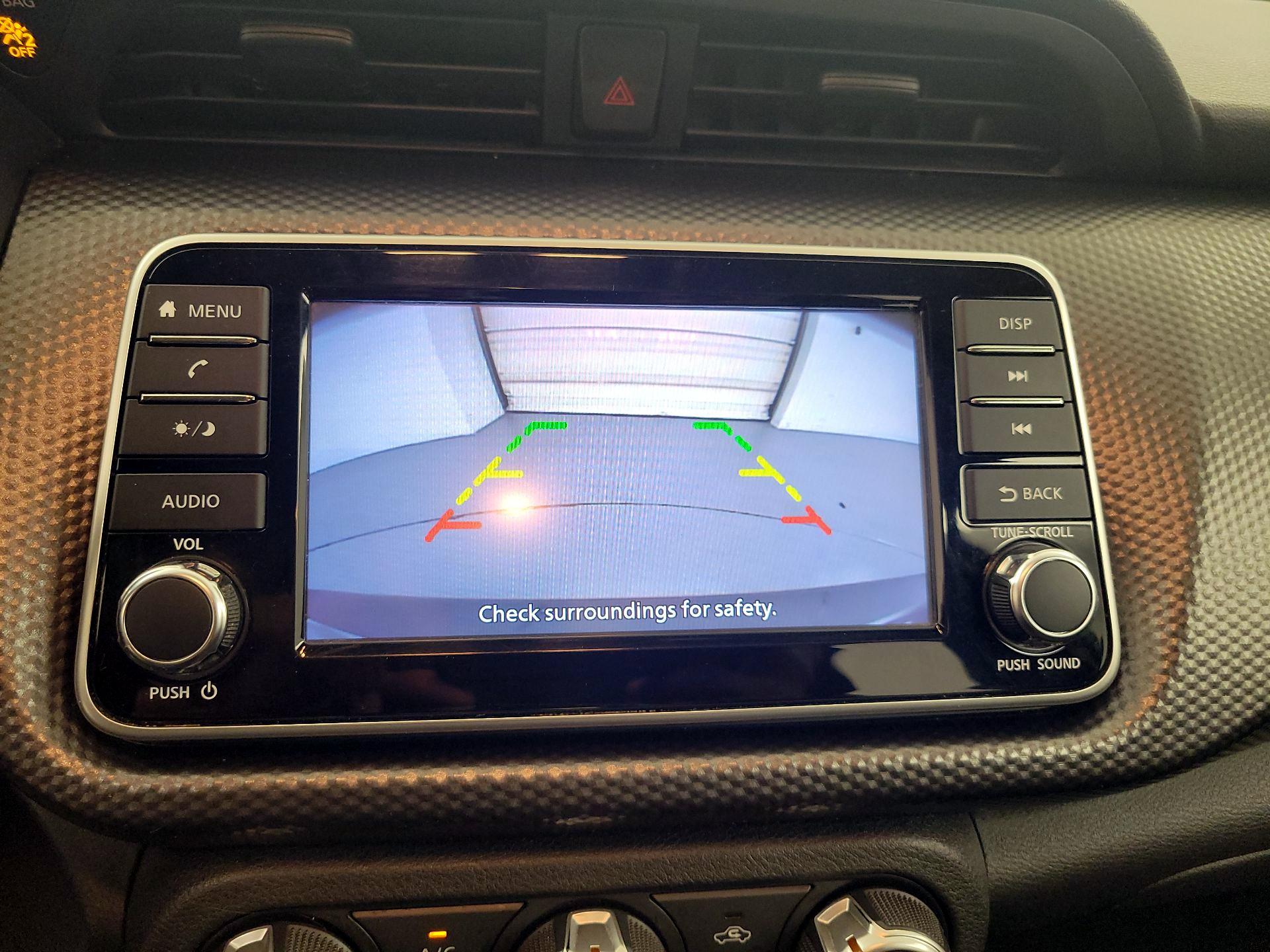 Thumbnail: 2019 Nissan Kicks - 14