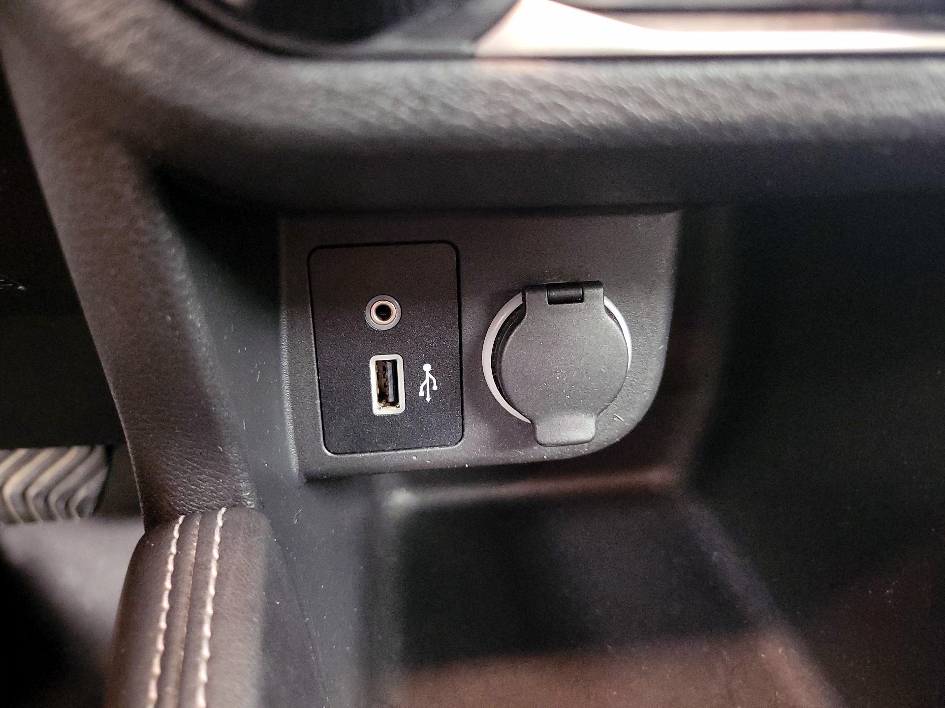 Thumbnail: 2019 Nissan Kicks - 18
