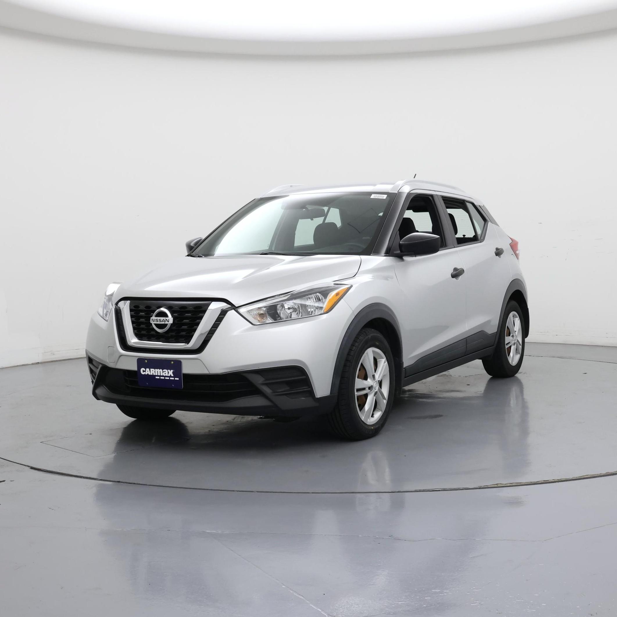 Thumbnail: 2019 Nissan Kicks - 4