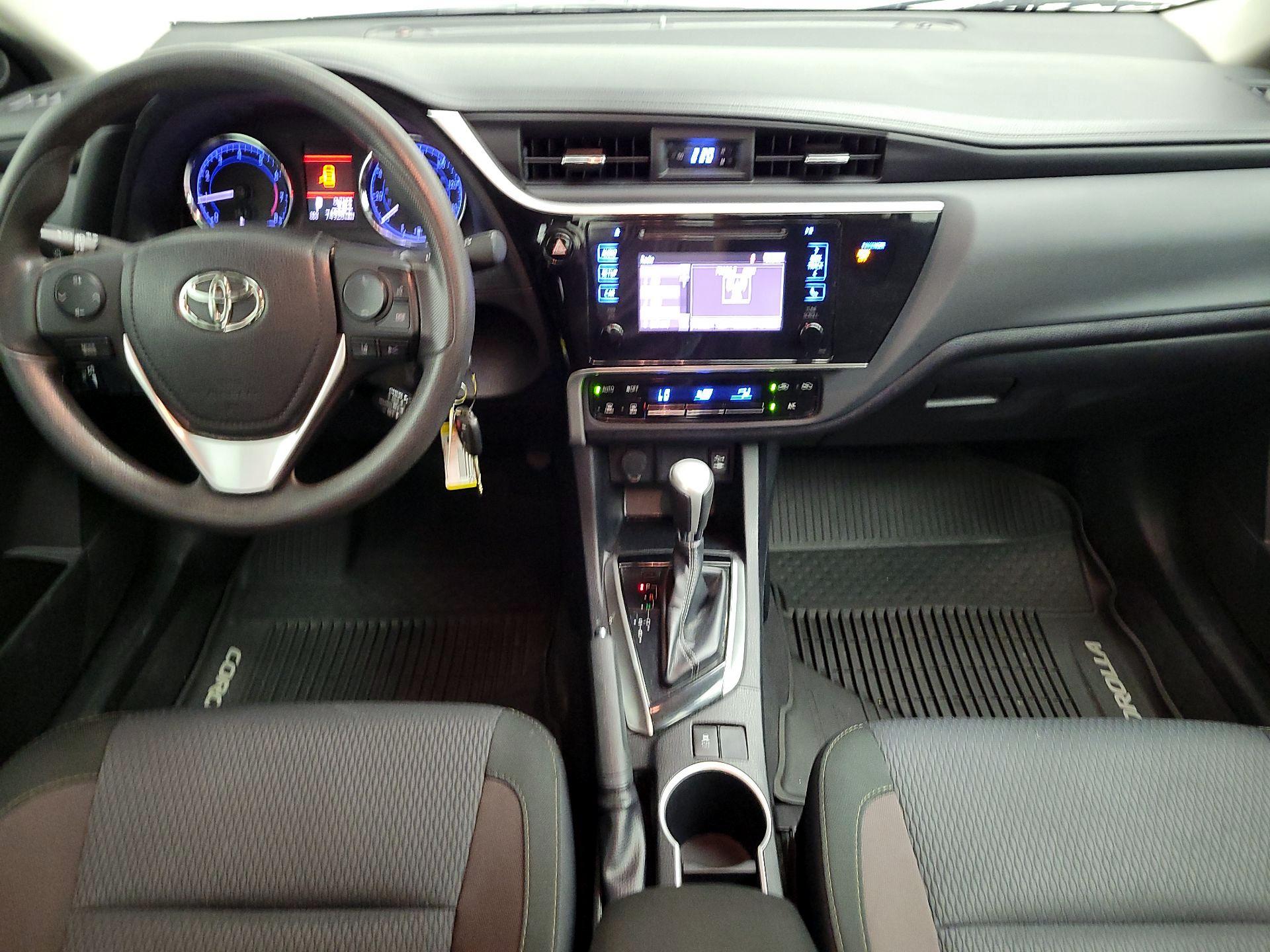 Thumbnail: 2018 Toyota Corolla - 9