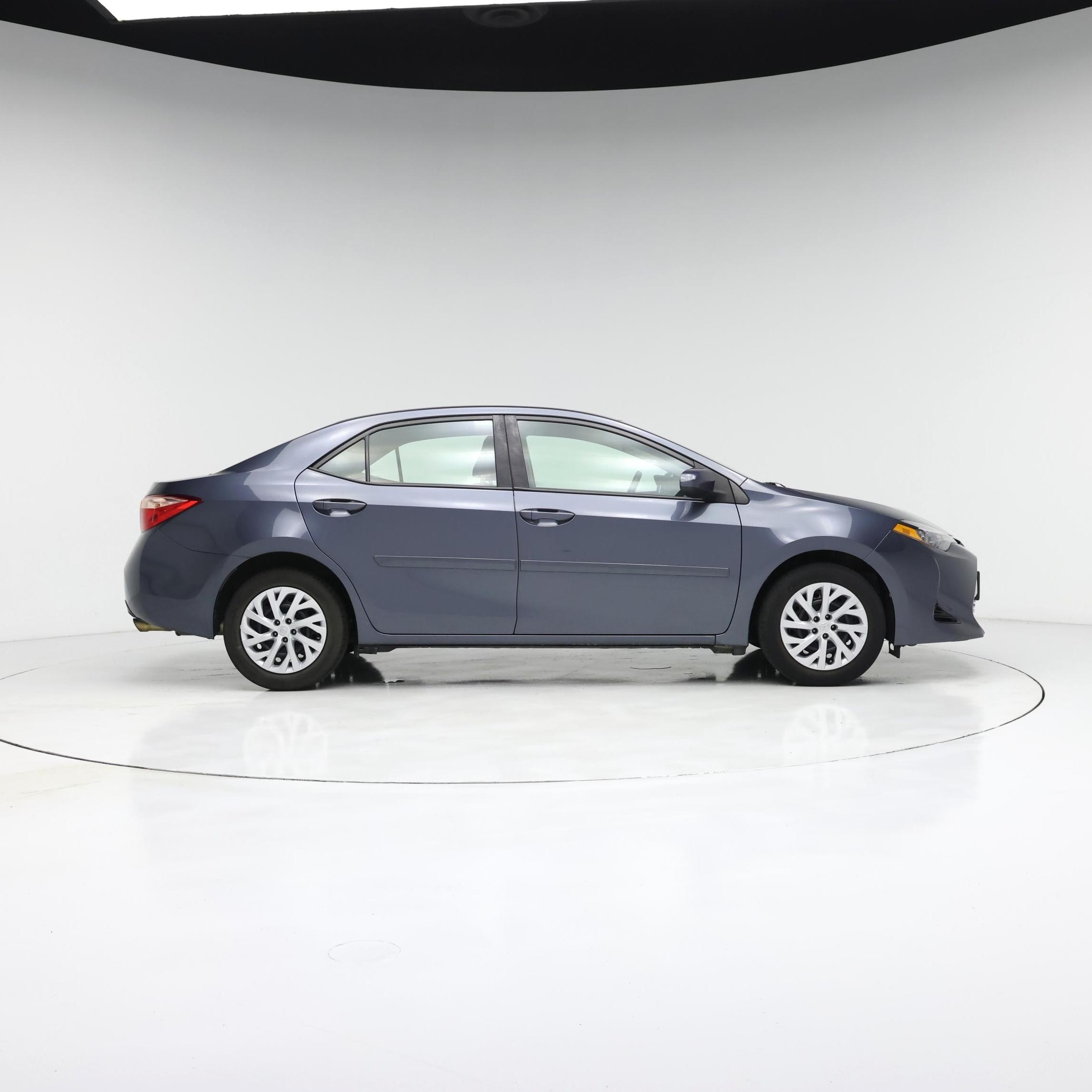 Thumbnail: 2018 Toyota Corolla - 7