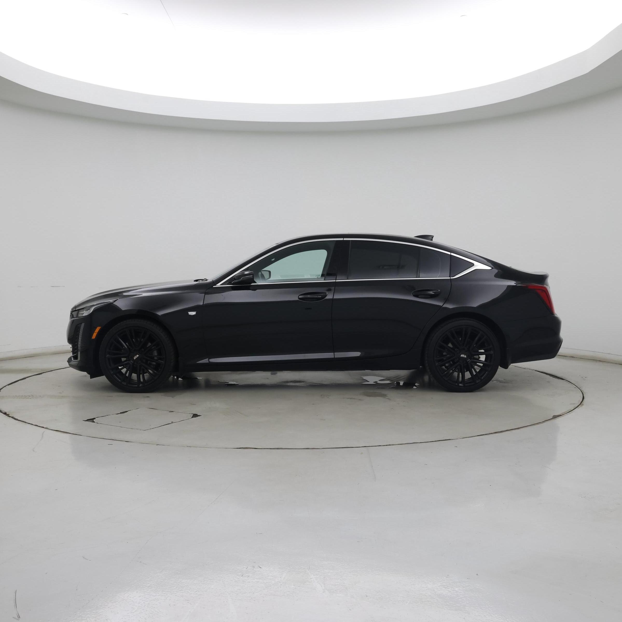 Thumbnail: 2021 Cadillac CT5 - 3