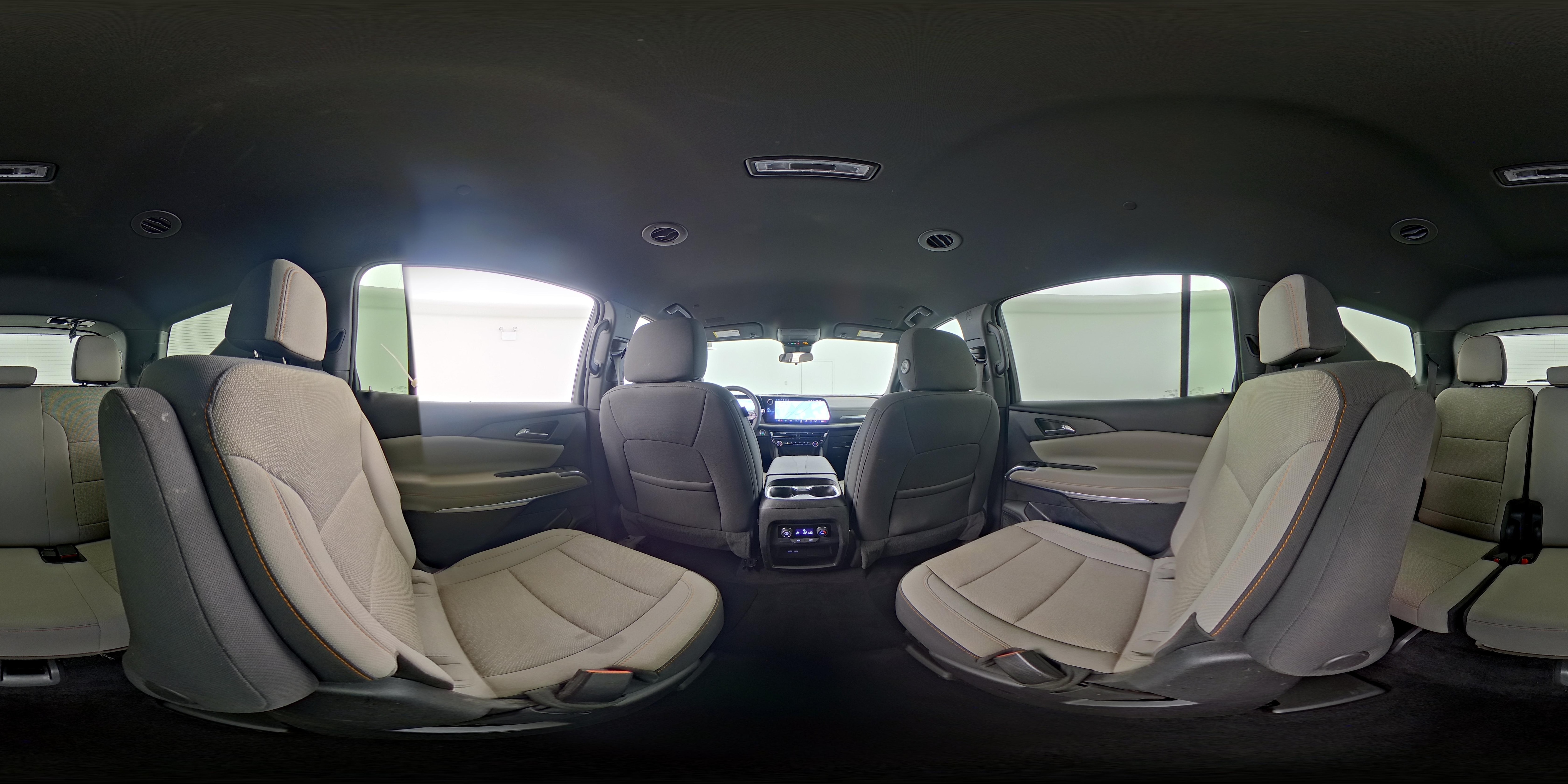 2025 Chevrolet Traverse LT - Photo 26