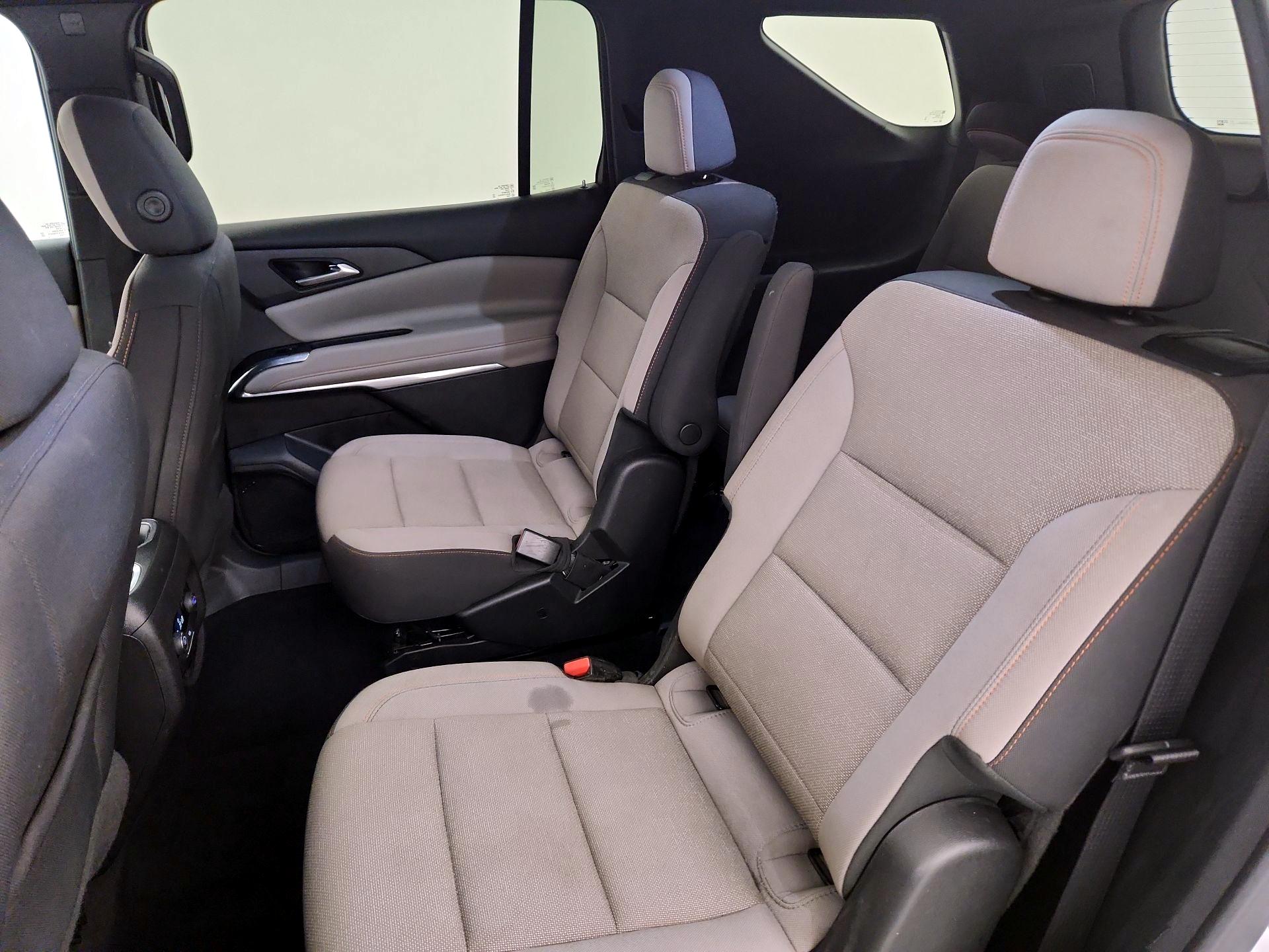 Thumbnail: 2025 Chevrolet Traverse - 18