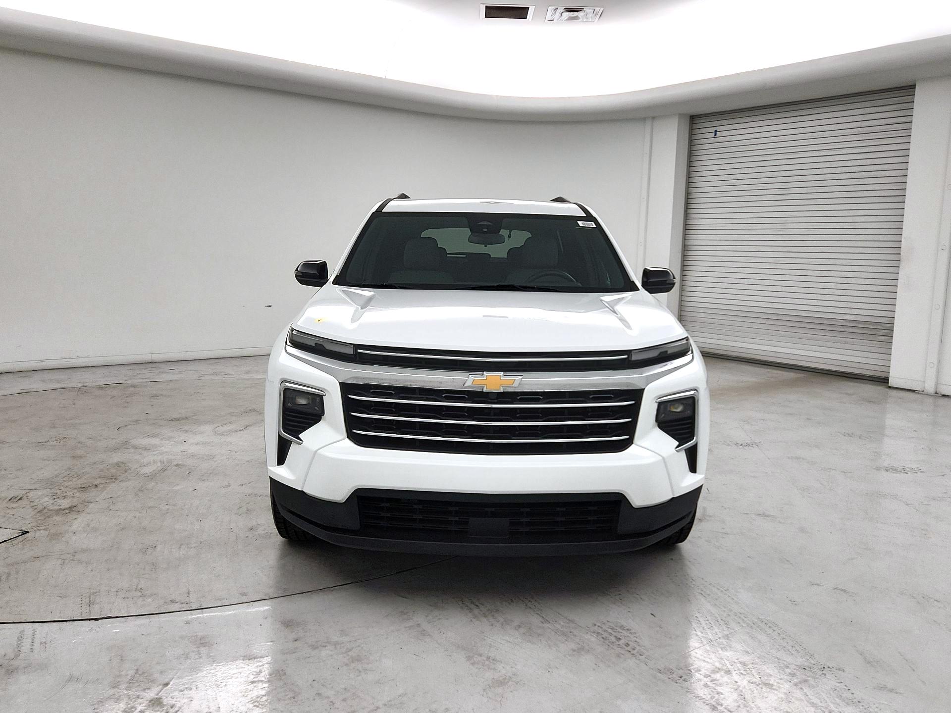 Thumbnail: 2025 Chevrolet Traverse - 2