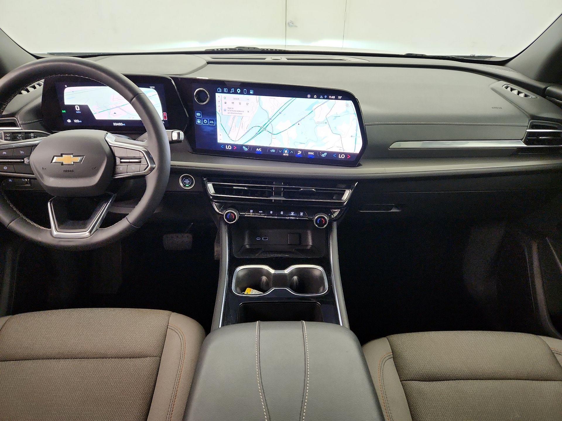 Thumbnail: 2025 Chevrolet Traverse - 8