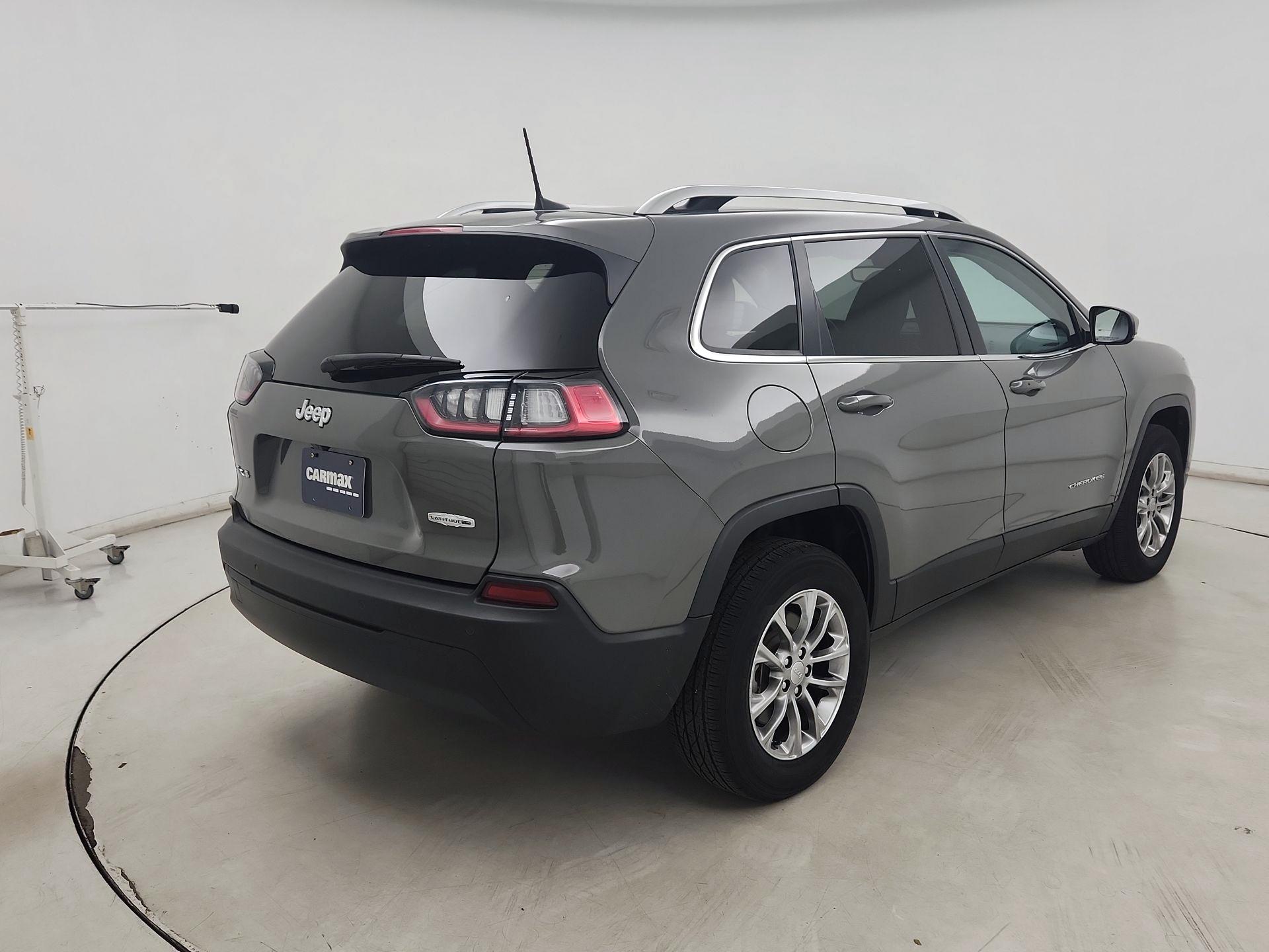 Thumbnail: 2021 Jeep Cherokee - 5