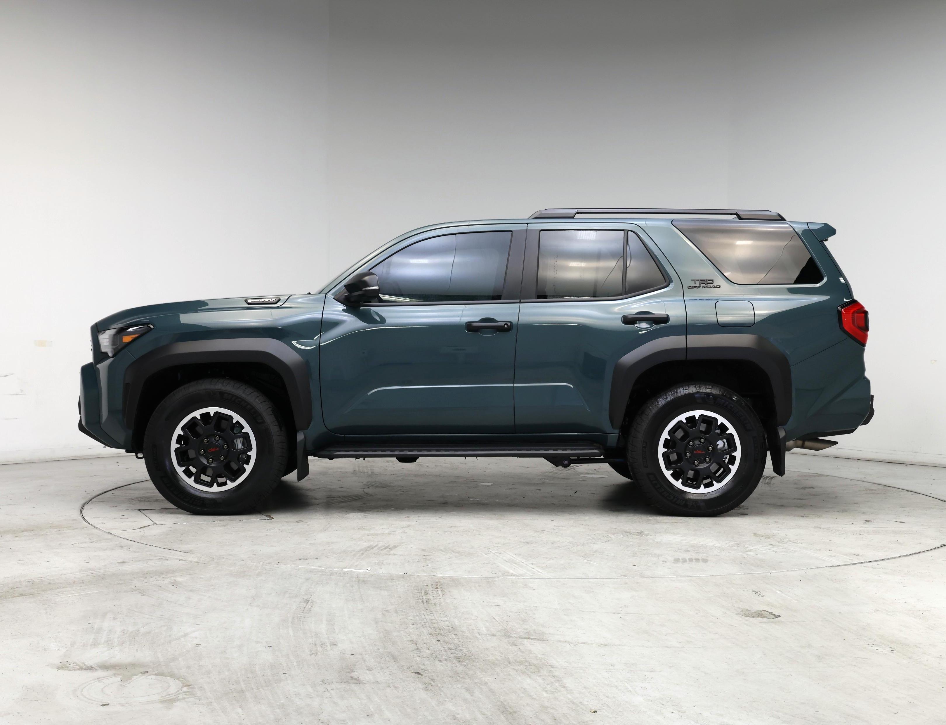 Thumbnail: 2025 Toyota 4Runner - 3