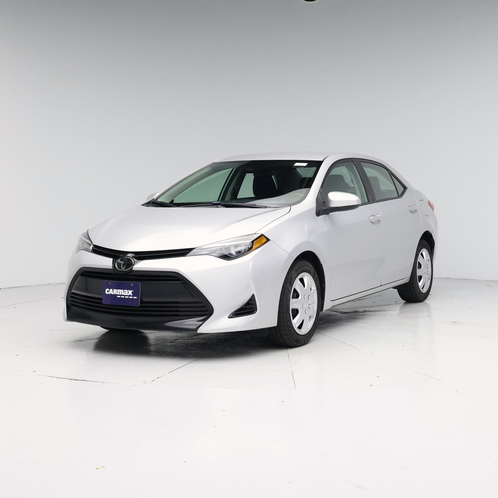 Thumbnail: 2018 Toyota Corolla - 4