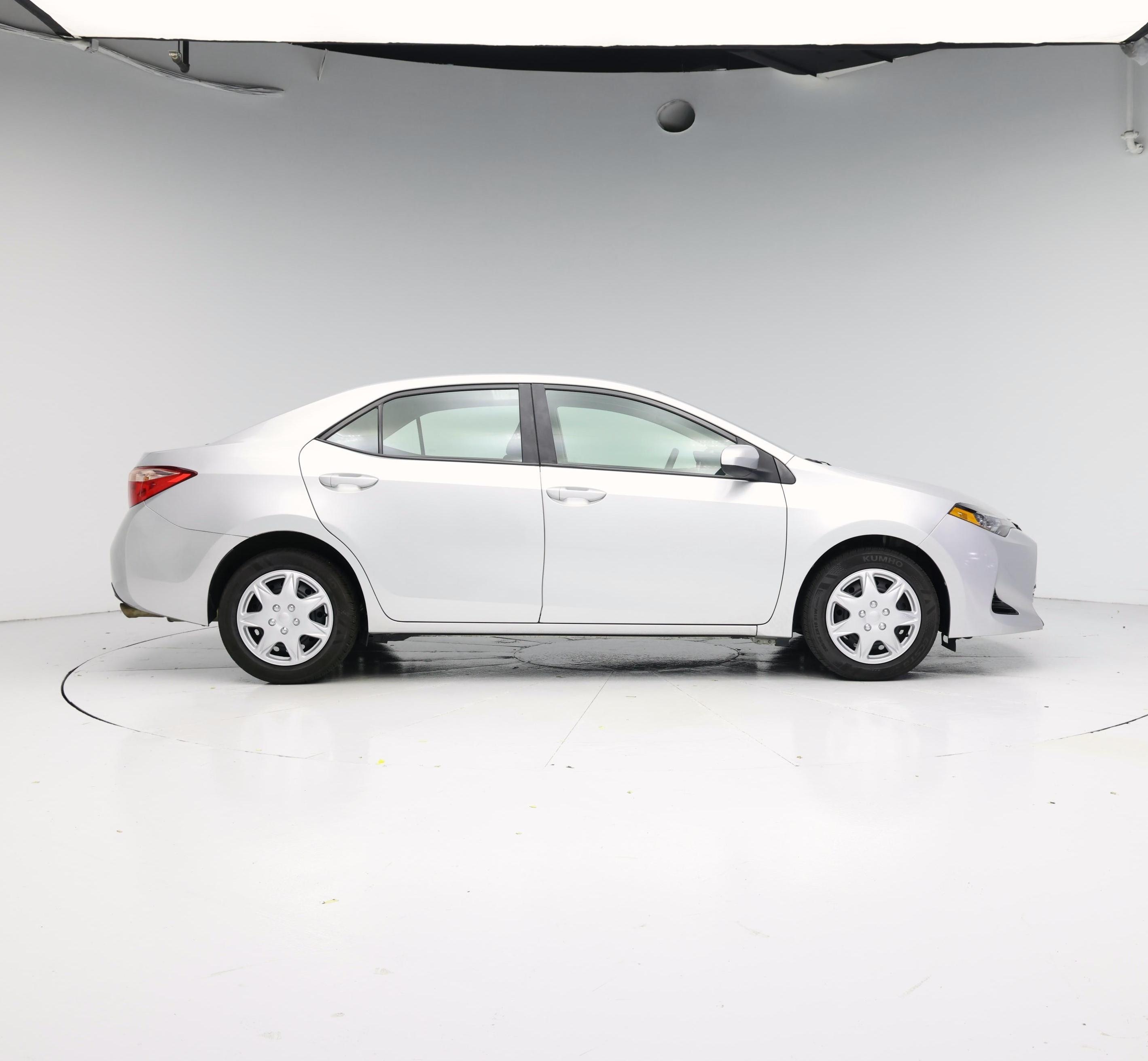 Thumbnail: 2018 Toyota Corolla - 7