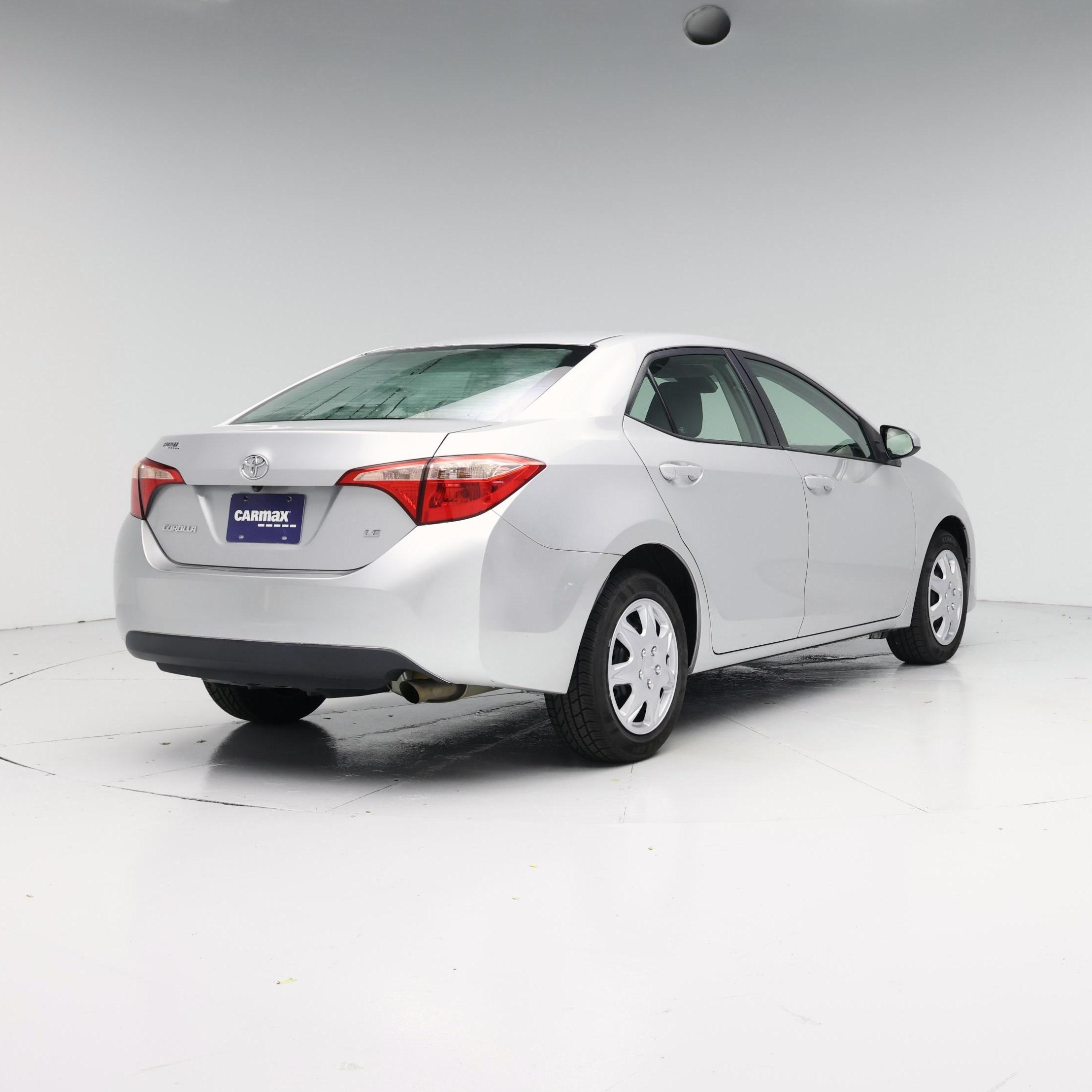 Thumbnail: 2018 Toyota Corolla - 8