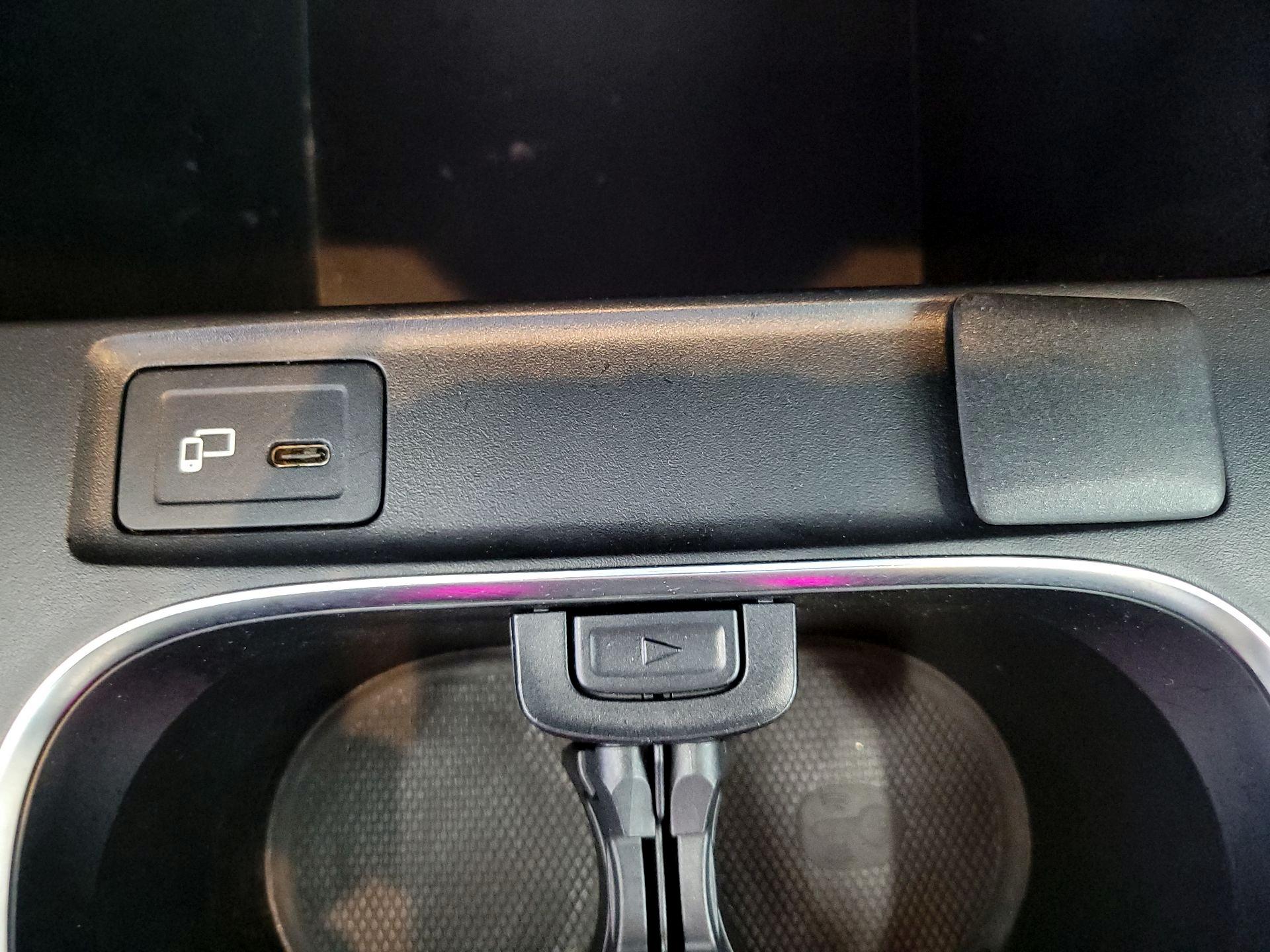 Thumbnail: 2021 Mercedes-Benz A-Class - 18