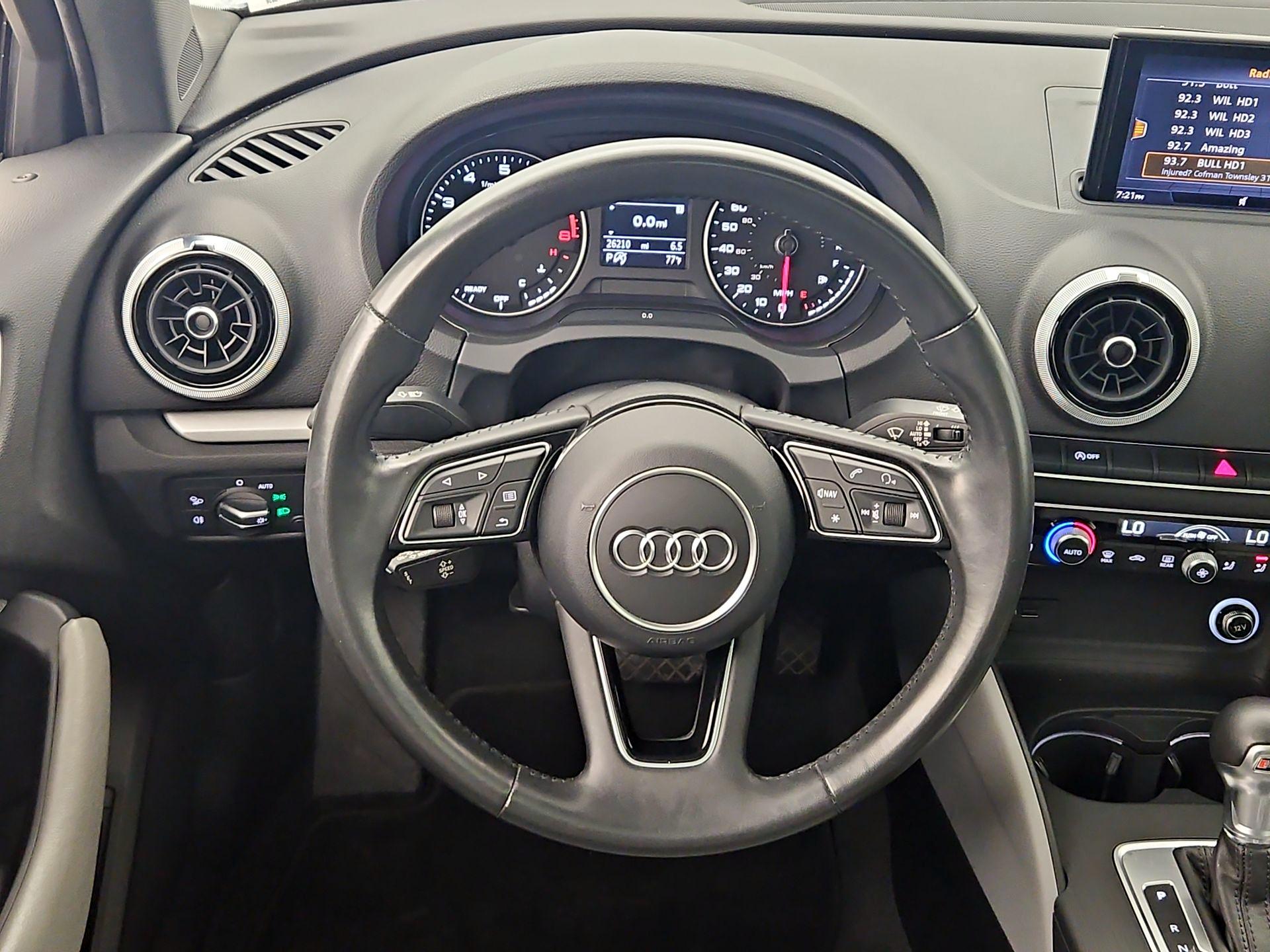 Thumbnail: 2018 Audi A3 - 10