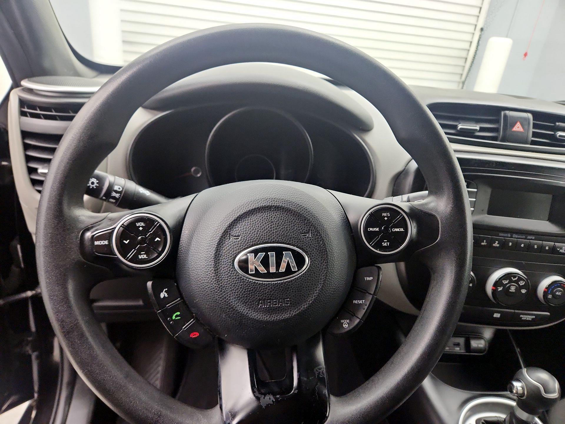 Thumbnail: 2014 Kia Soul - 10