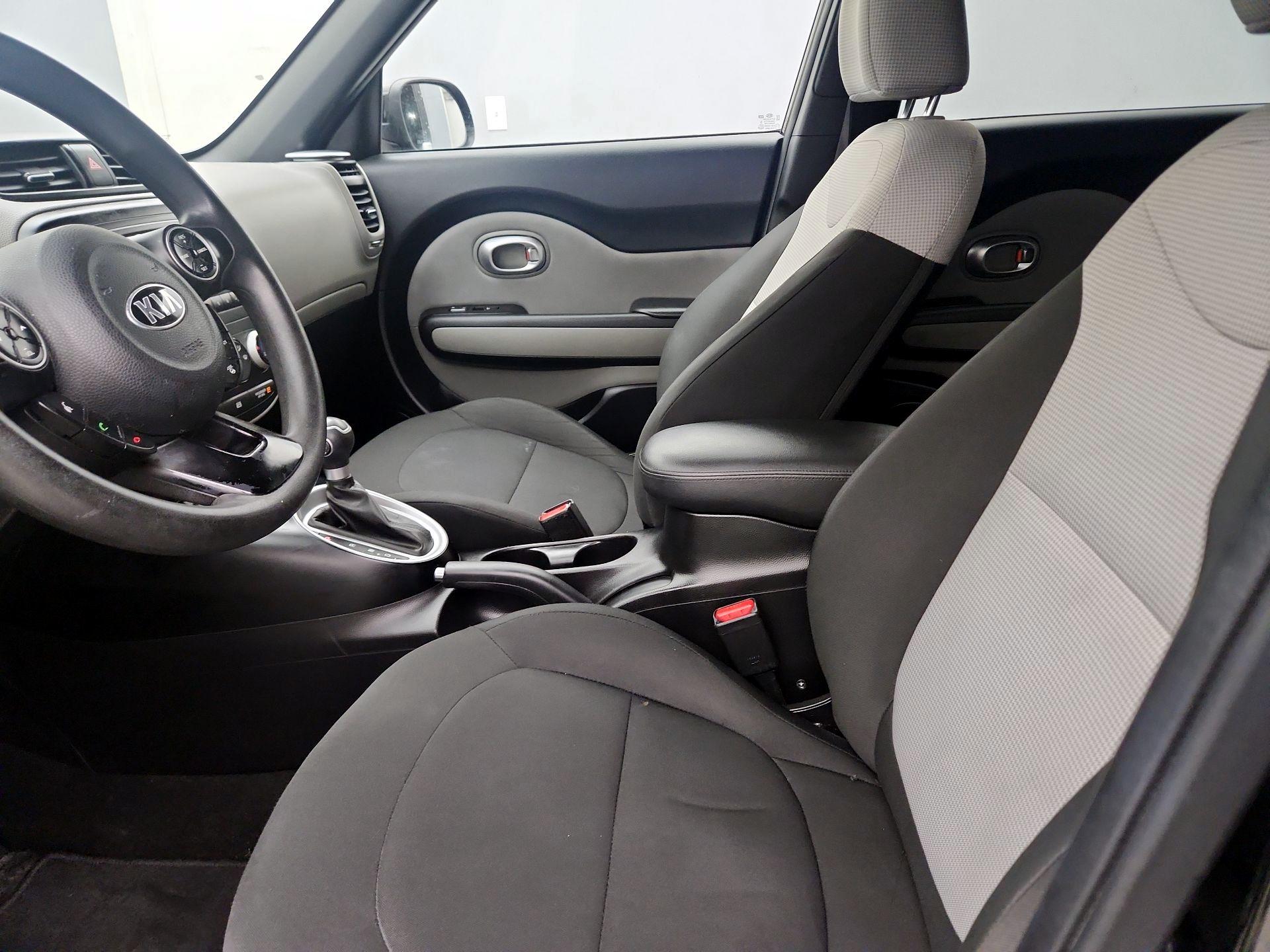 Thumbnail: 2014 Kia Soul - 11