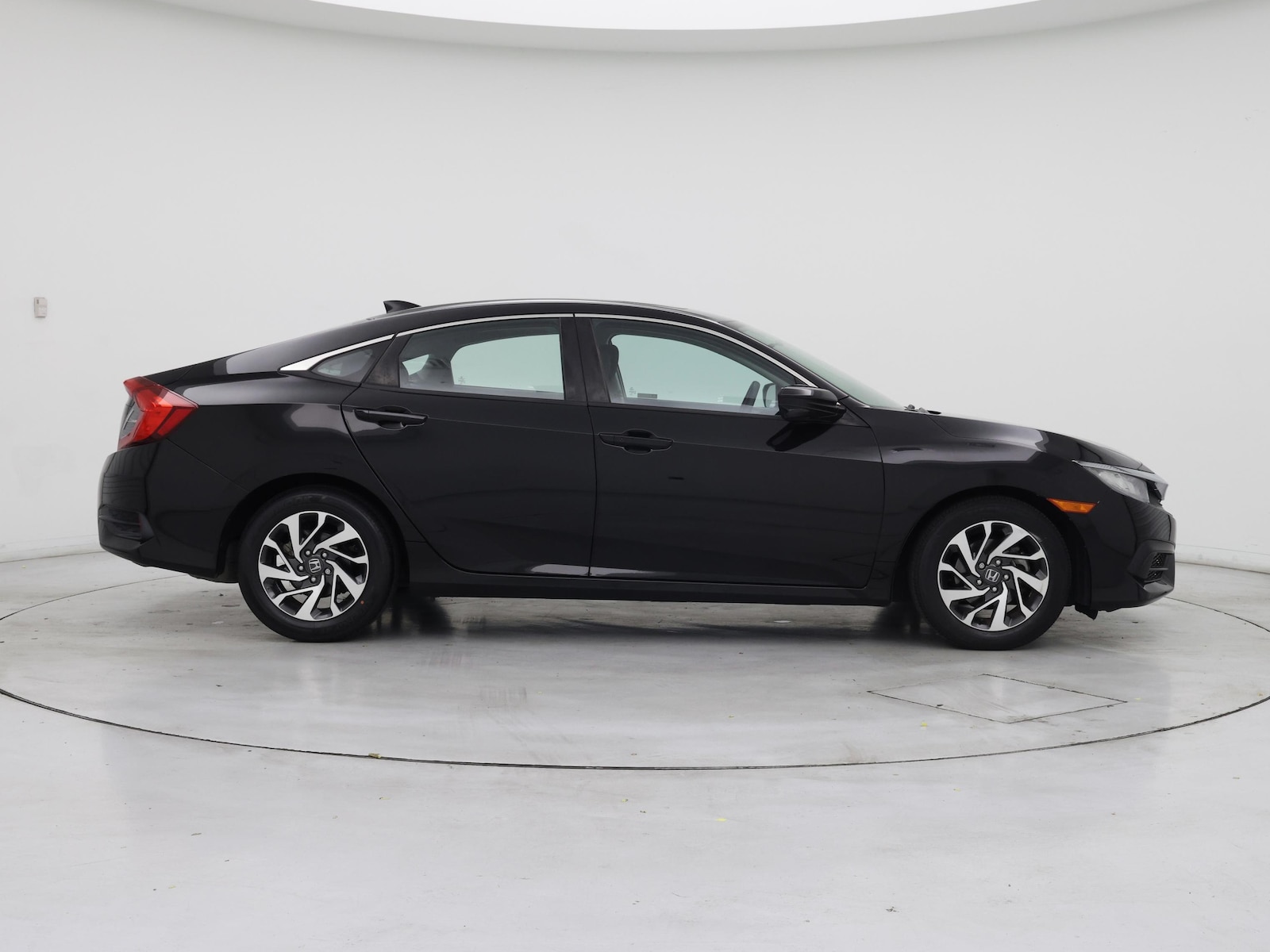 2018 Honda Civic EX - Photo 8