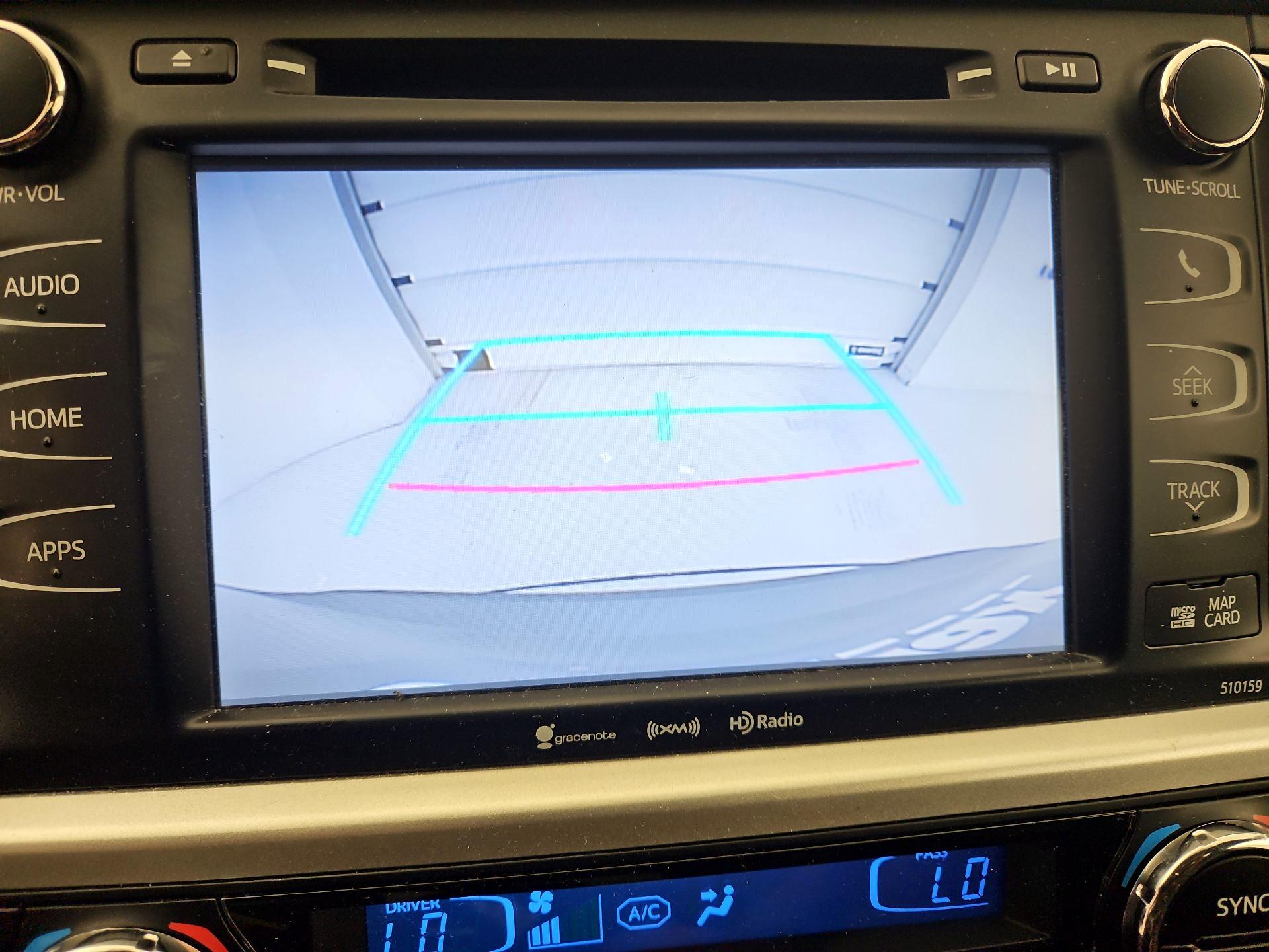 Thumbnail: 2016 Toyota Highlander - 14