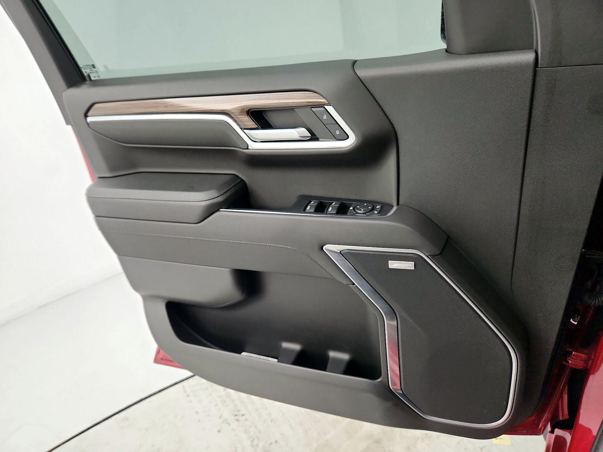 Thumbnail: 2022 Chevrolet Silverado 1500 - 12