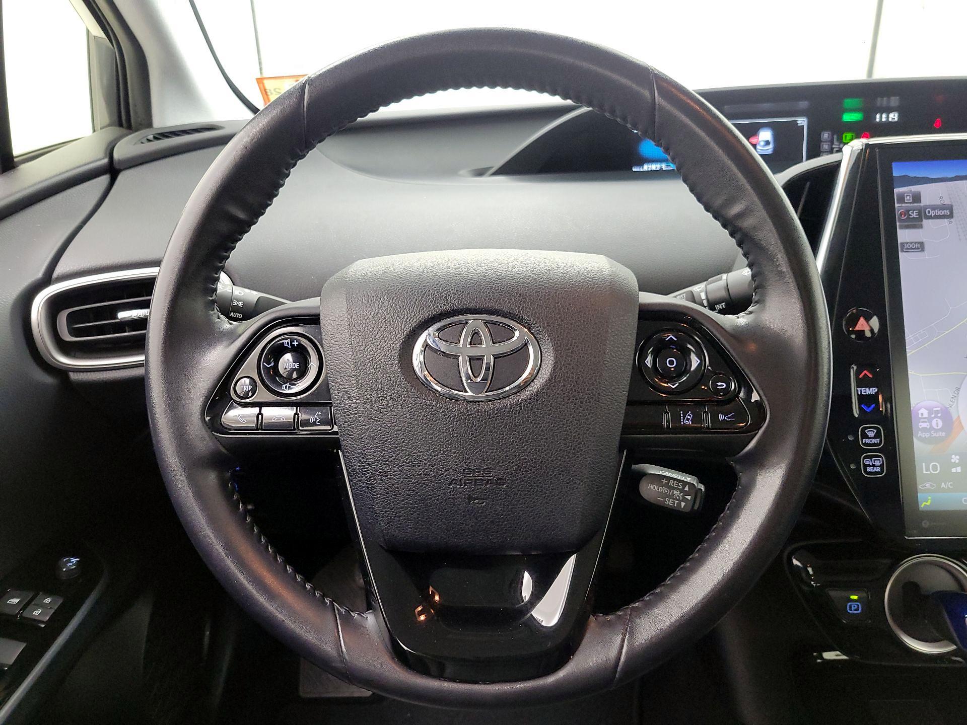Thumbnail: 2021 Toyota Prius Prime - 10