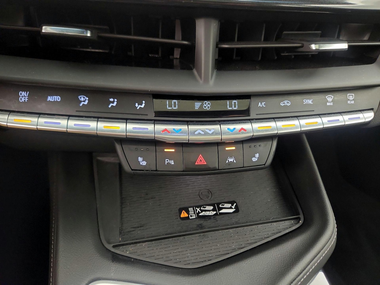 2024 Cadillac CT4 Luxury - Photo 18
