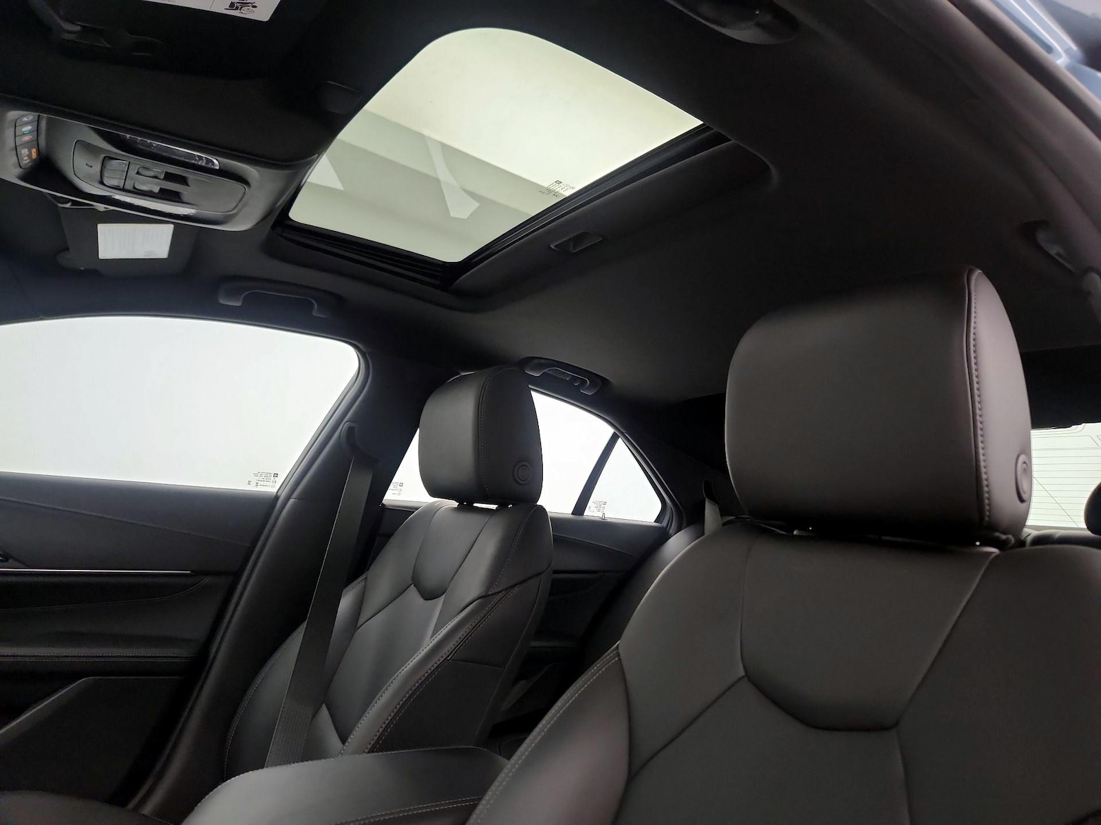 2024 Cadillac CT4 Luxury - Photo 21