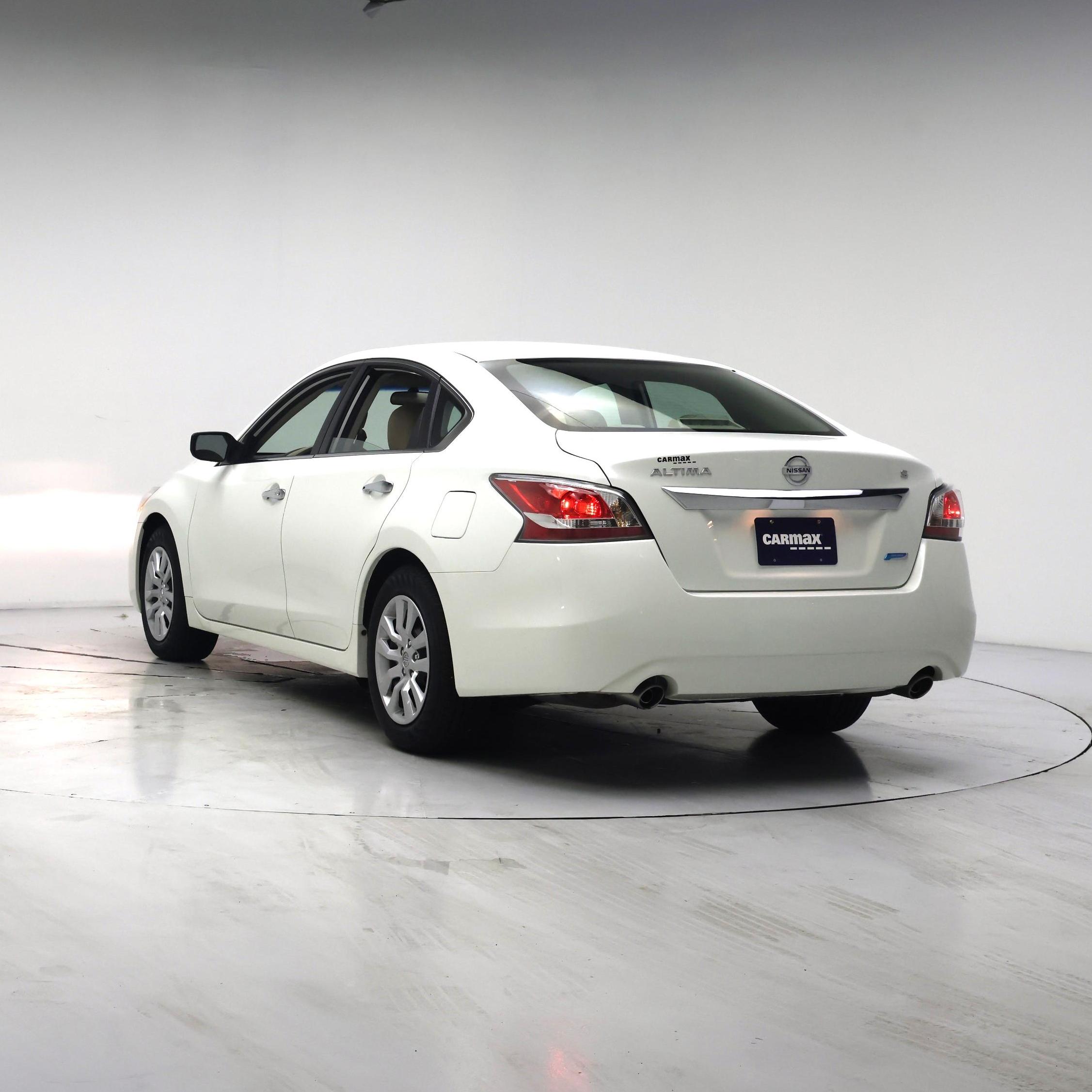 Thumbnail: 2014 Nissan Altima - 2