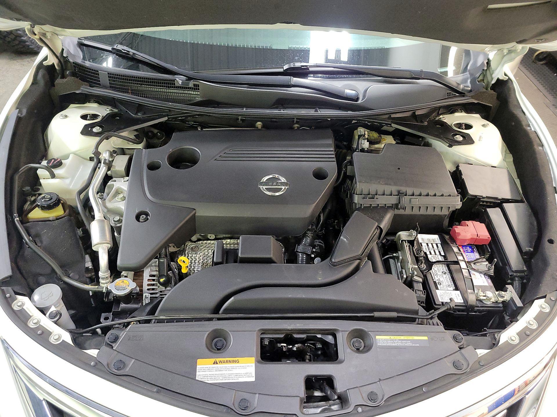Thumbnail: 2014 Nissan Altima - 20