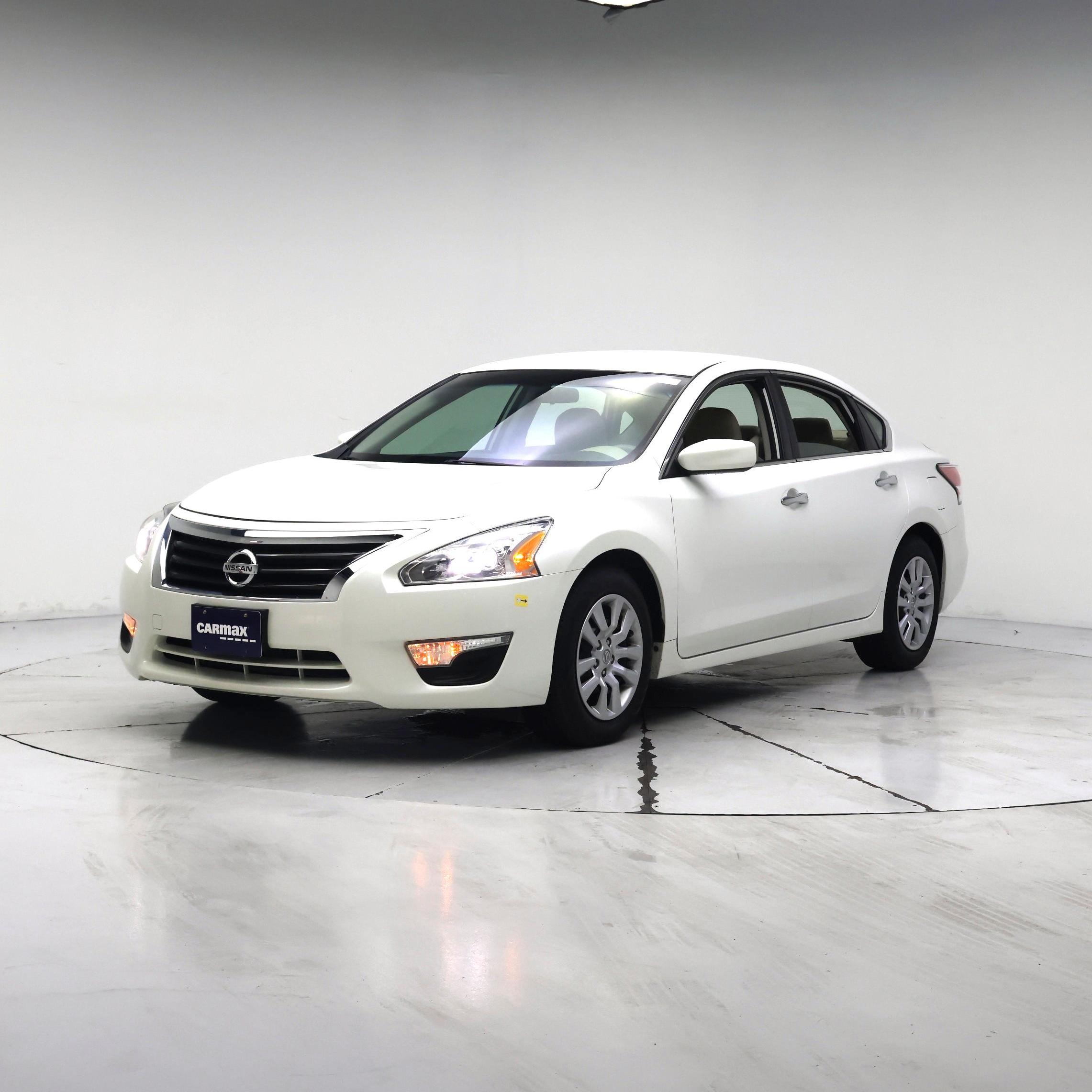Thumbnail: 2014 Nissan Altima - 4