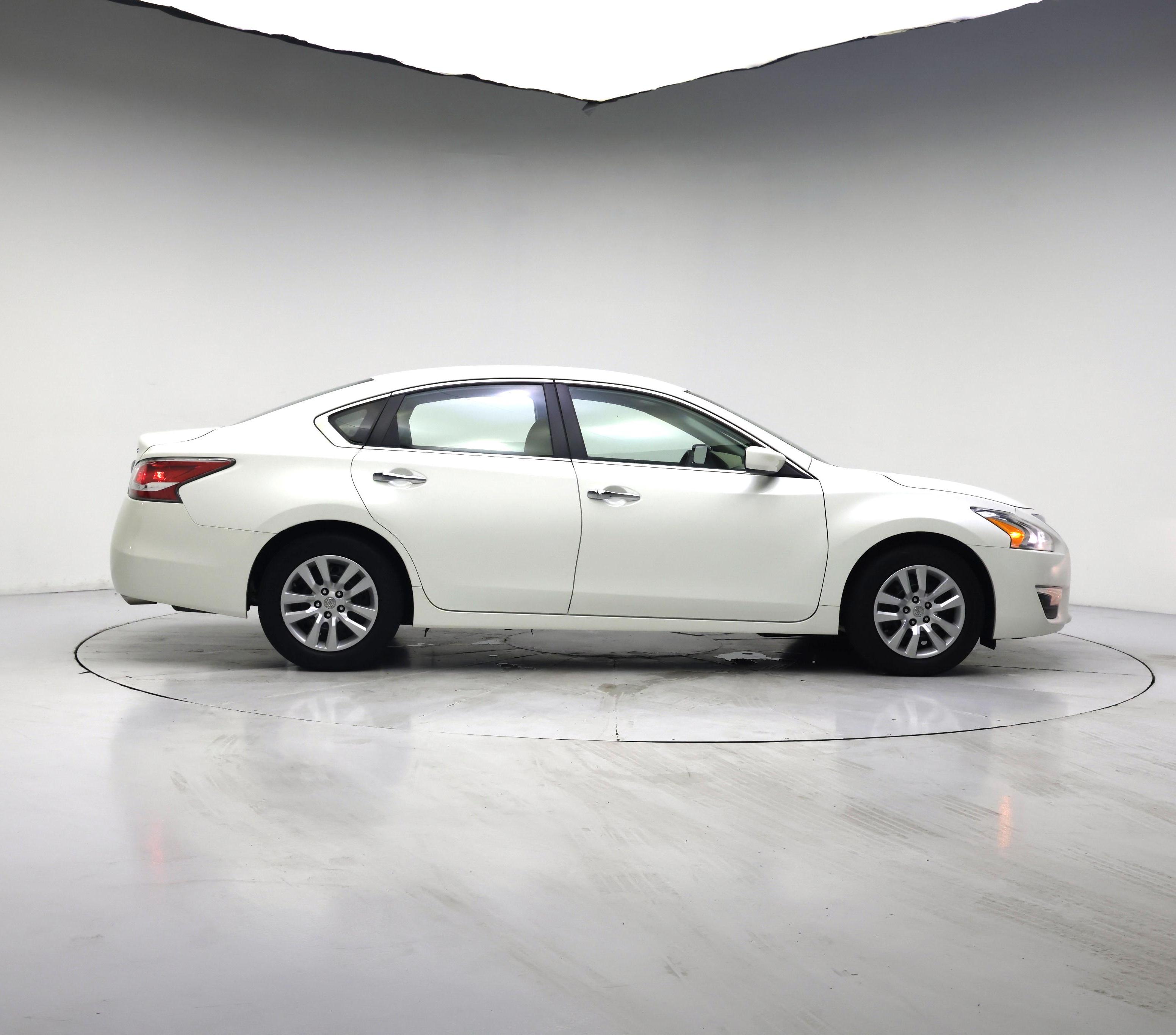 Thumbnail: 2014 Nissan Altima - 7