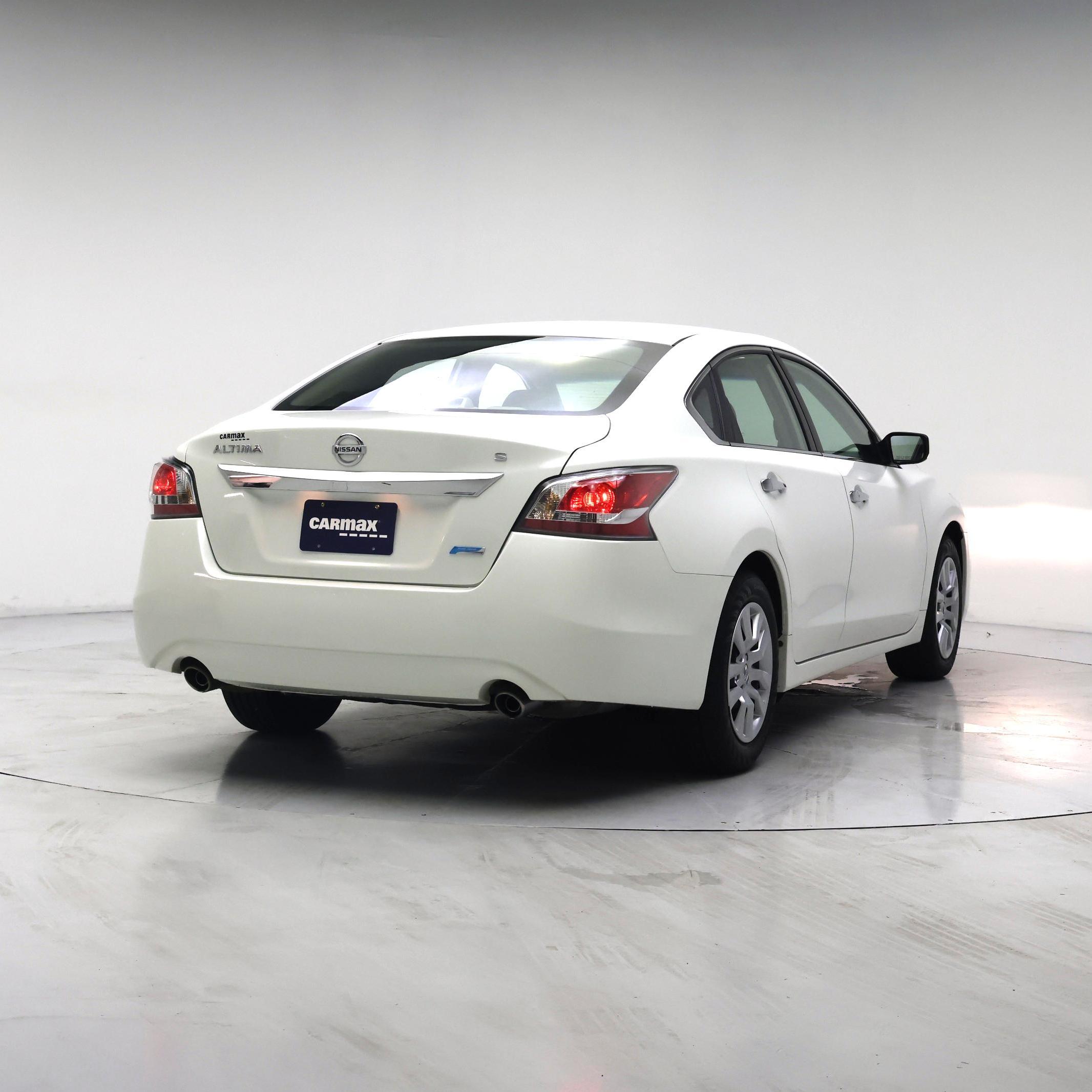 Thumbnail: 2014 Nissan Altima - 8
