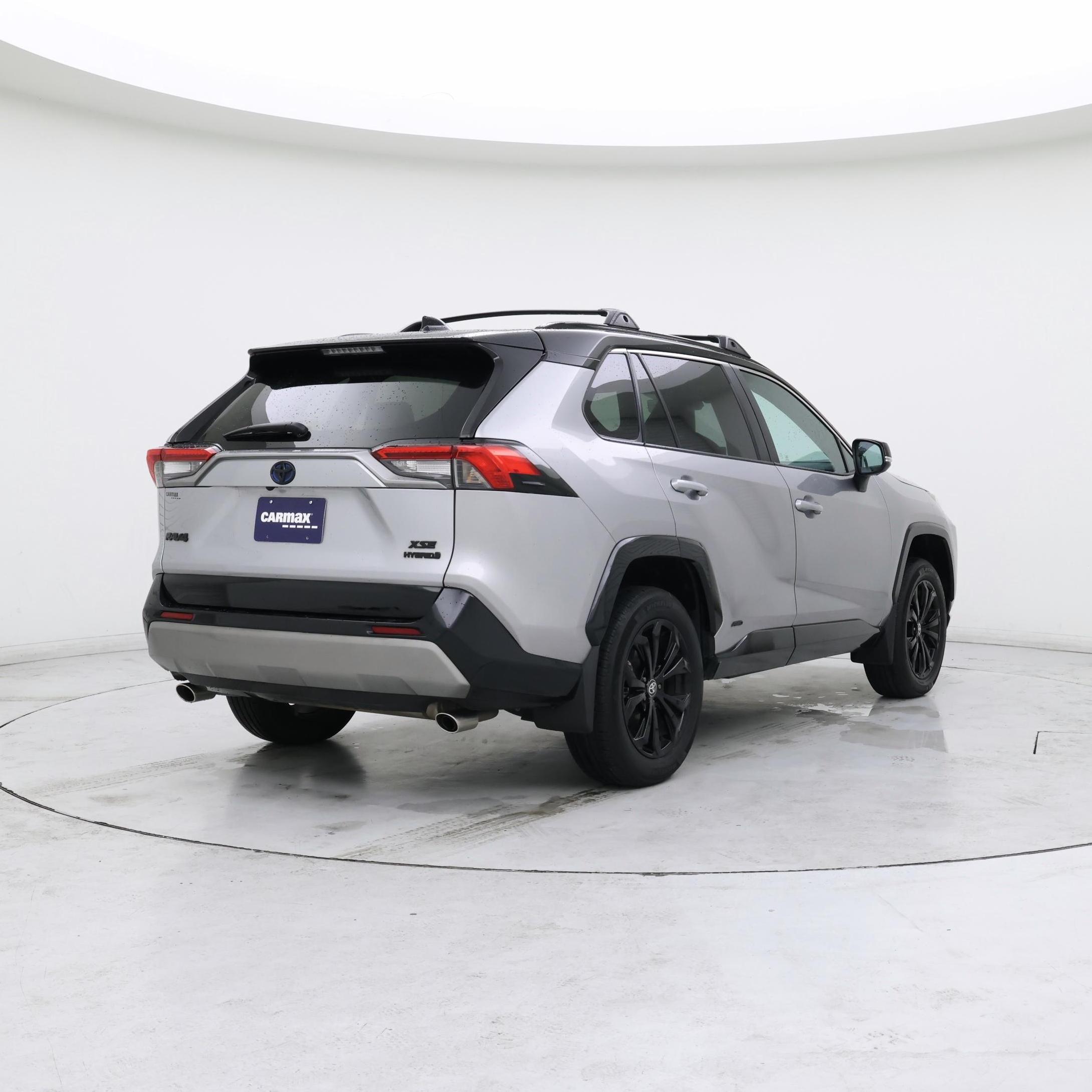 Thumbnail: 2024 Toyota RAV4 - 8